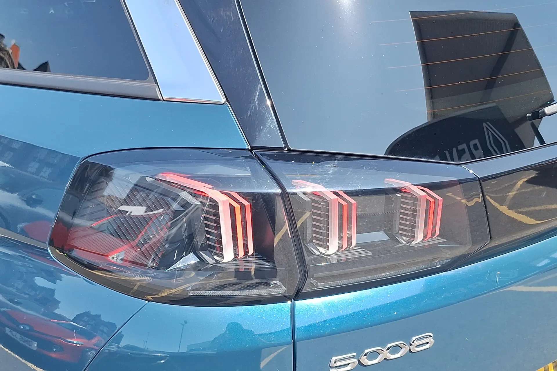 2024 PEUGEOT 5008 2024 PEUGEOT 5008