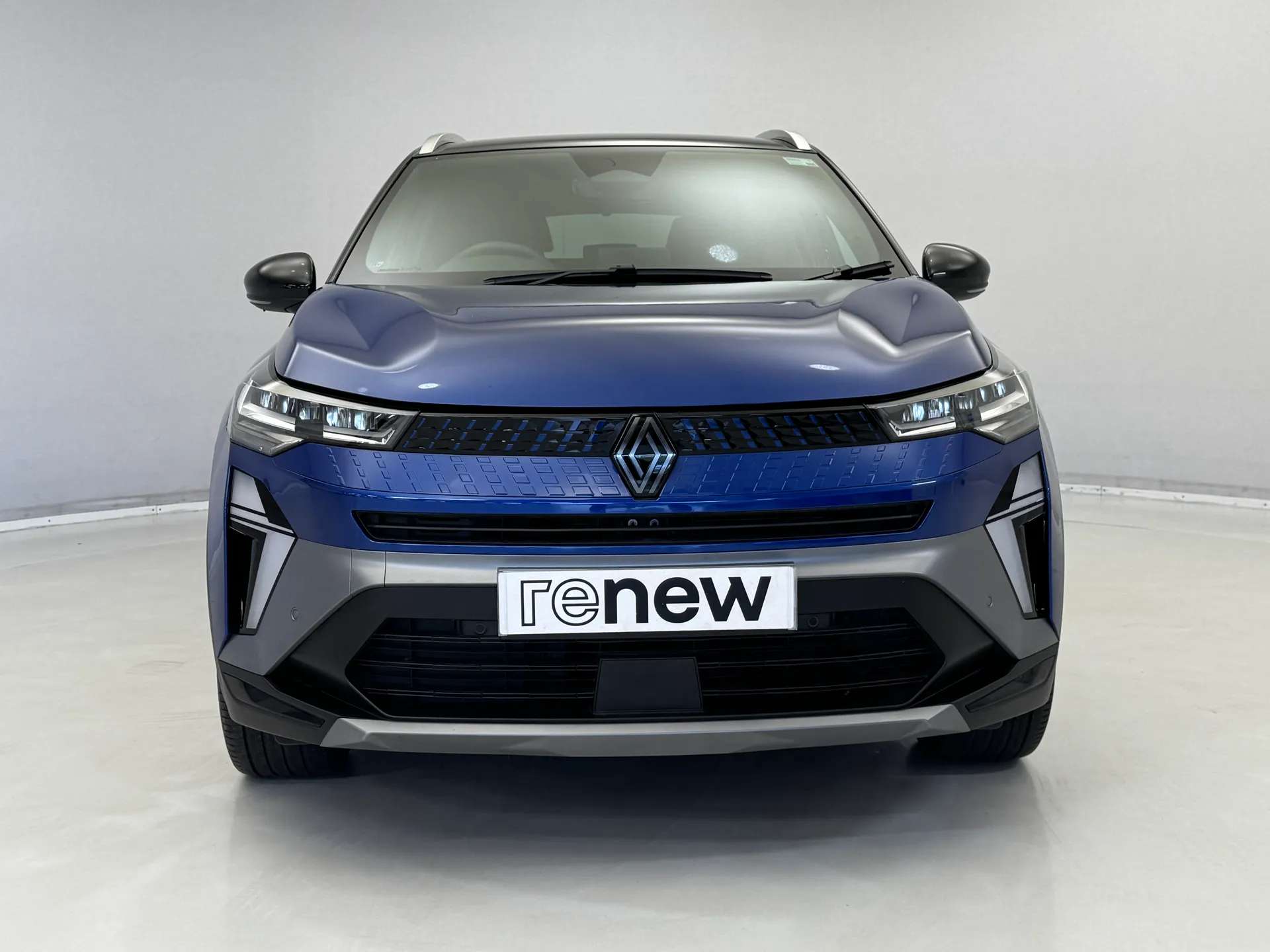 A 2024 RENAULT CAPTUR 1.6 E-Tech Full Hybrid 145 Esprit Alpine 5dr Auto A 2024 RENAULT CAPTUR 1.6 E-Tech Full Hybrid 145 Esprit Alpine 5dr Auto