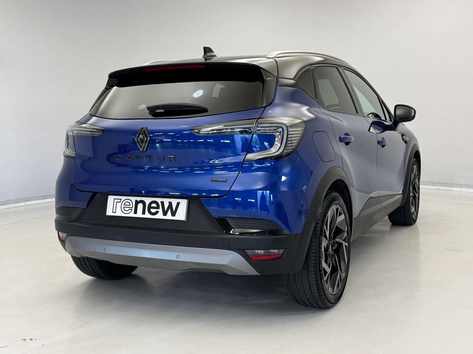 2024 RENAULT CAPTUR 2024 RENAULT CAPTUR