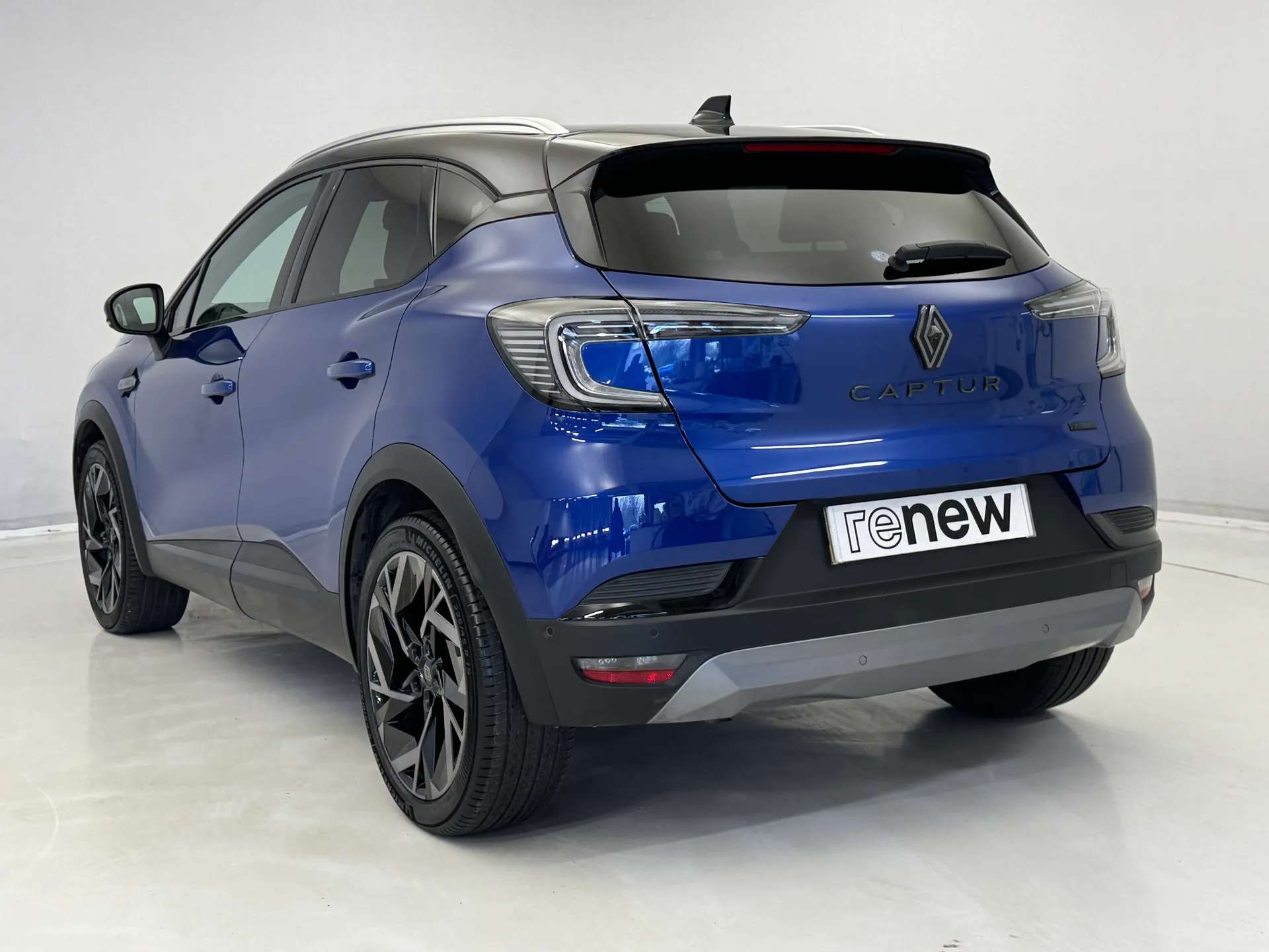 2024 RENAULT CAPTUR 2024 RENAULT CAPTUR