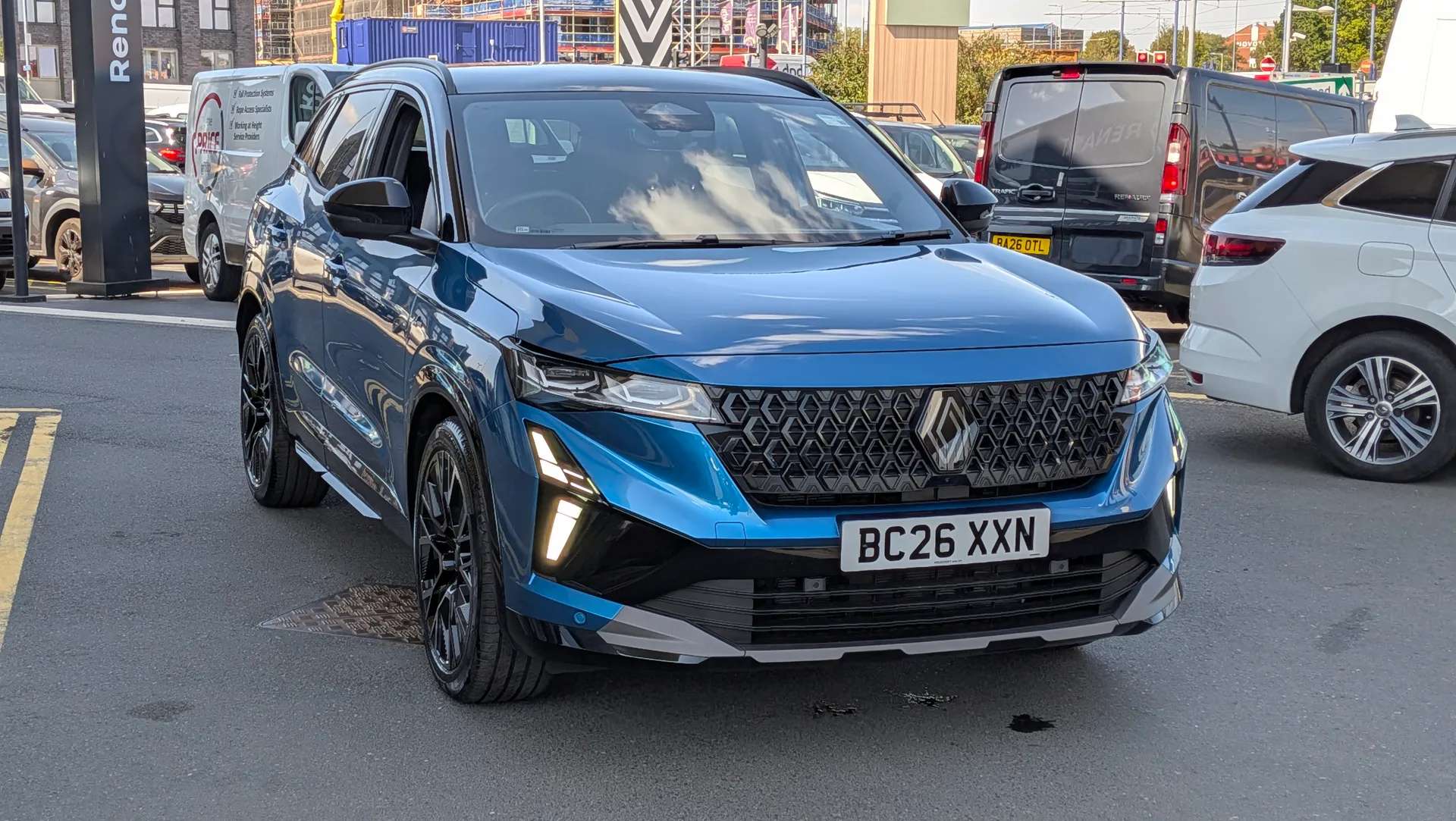A 2026 RENAULT AUSTRAL E-Tech Full Hybrid Iconic Esprit Alpine 5dr Auto A 2026 RENAULT AUSTRAL E-Tech Full Hybrid Iconic Esprit Alpine 5dr Auto