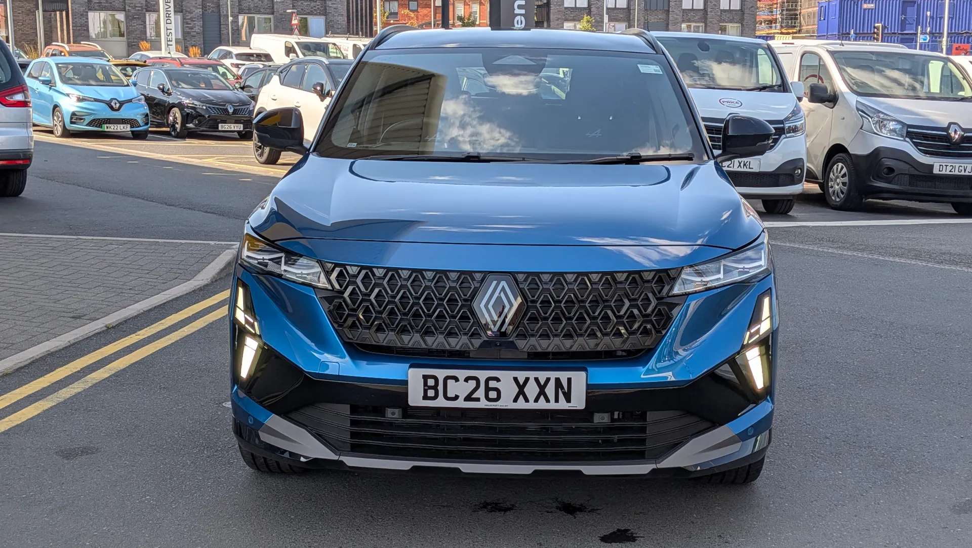 A 2026 RENAULT AUSTRAL E-Tech Full Hybrid Iconic Esprit Alpine 5dr Auto A 2026 RENAULT AUSTRAL E-Tech Full Hybrid Iconic Esprit Alpine 5dr Auto