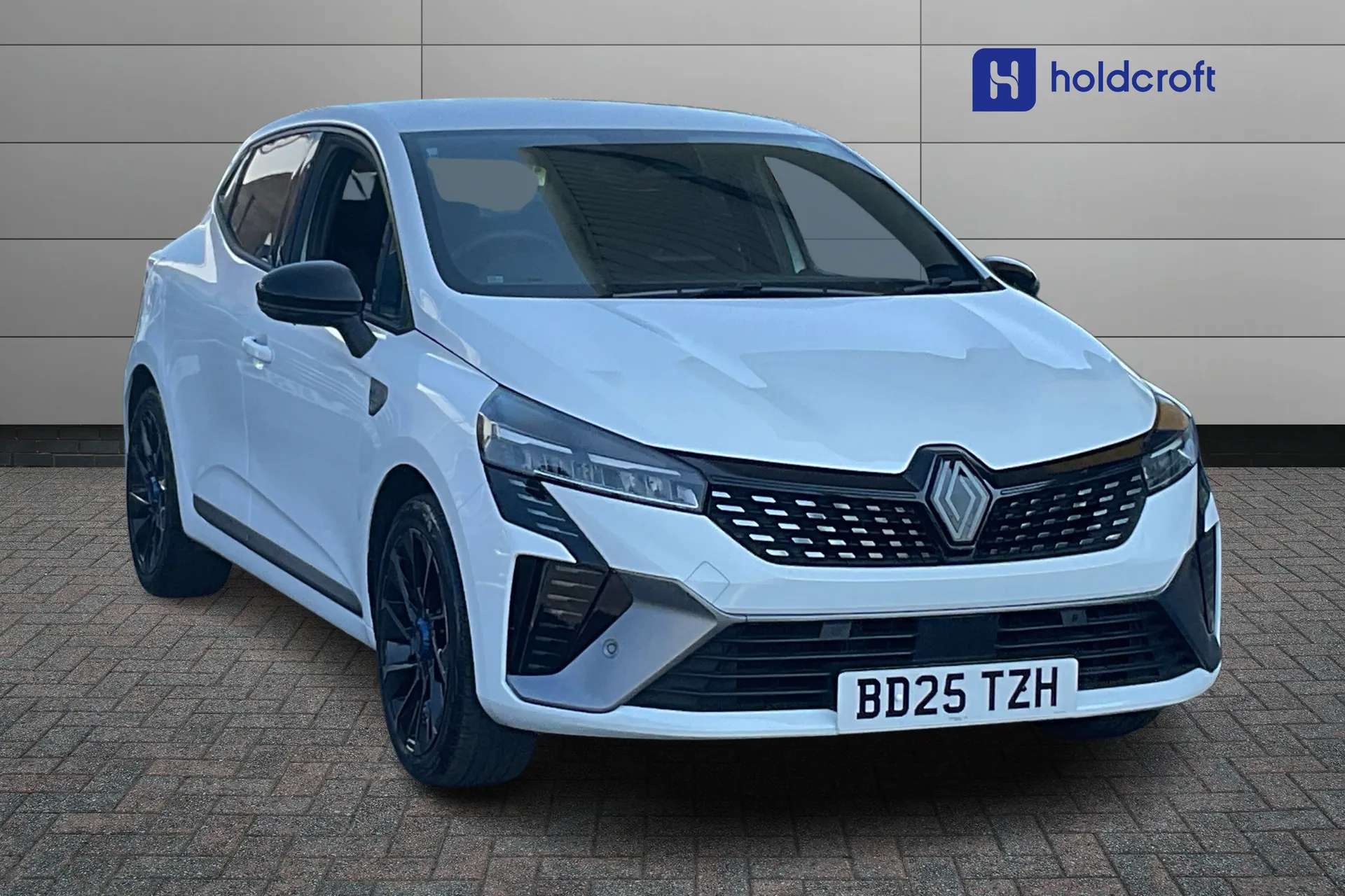 A 2025 RENAULT CLIO 1.6 E-TECH full hybrid 145 Esprit Alpine 5dr Auto A 2025 RENAULT CLIO 1.6 E-TECH full hybrid 145 Esprit Alpine 5dr Auto