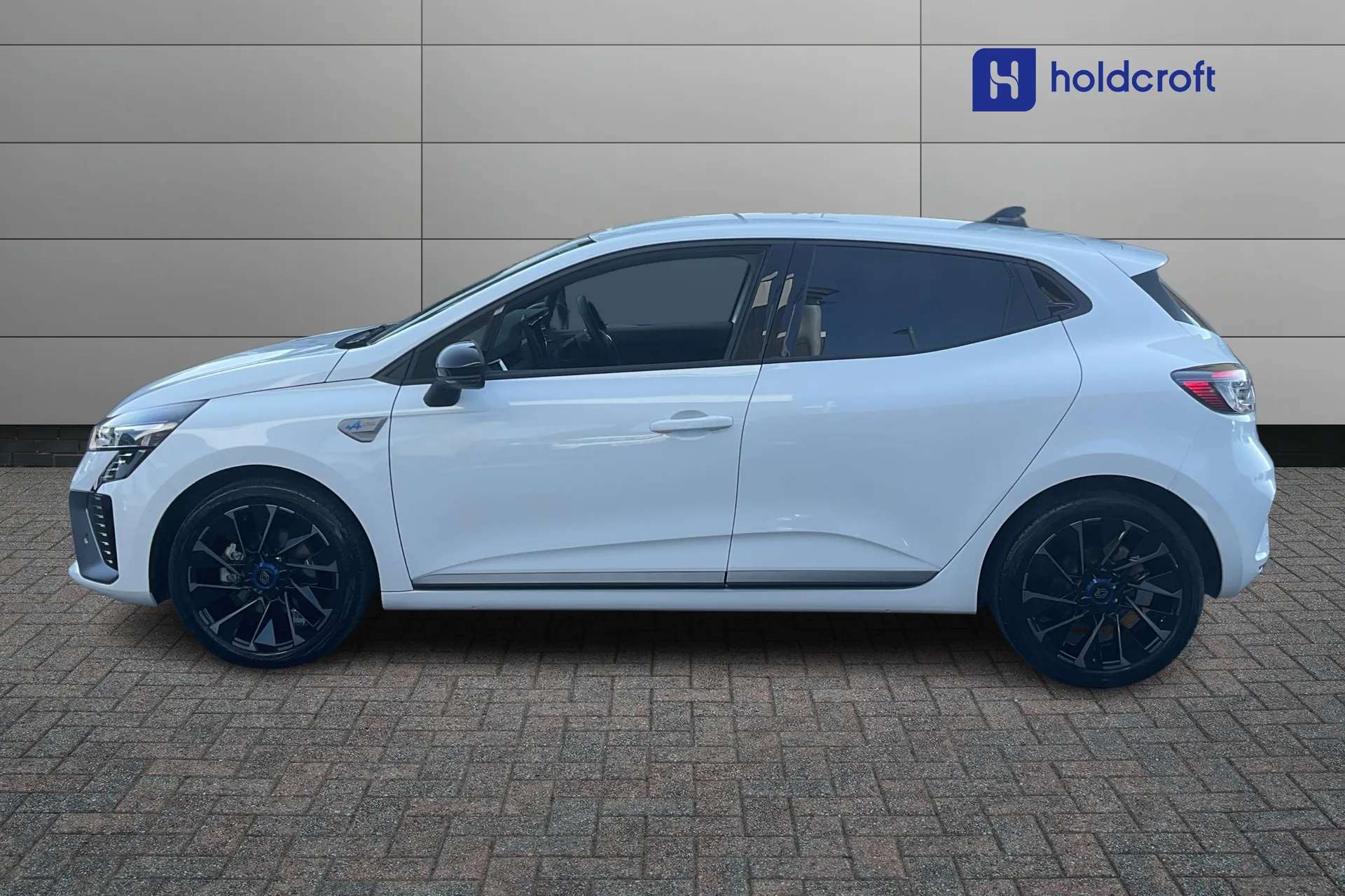 2025 RENAULT CLIO 2025 RENAULT CLIO
