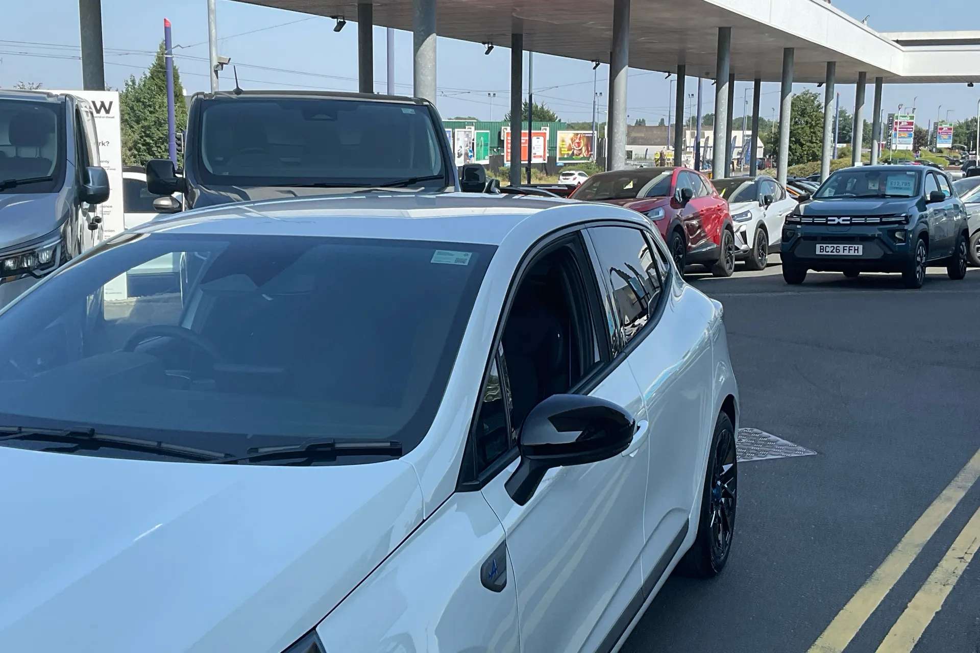 2025 RENAULT CLIO 2025 RENAULT CLIO