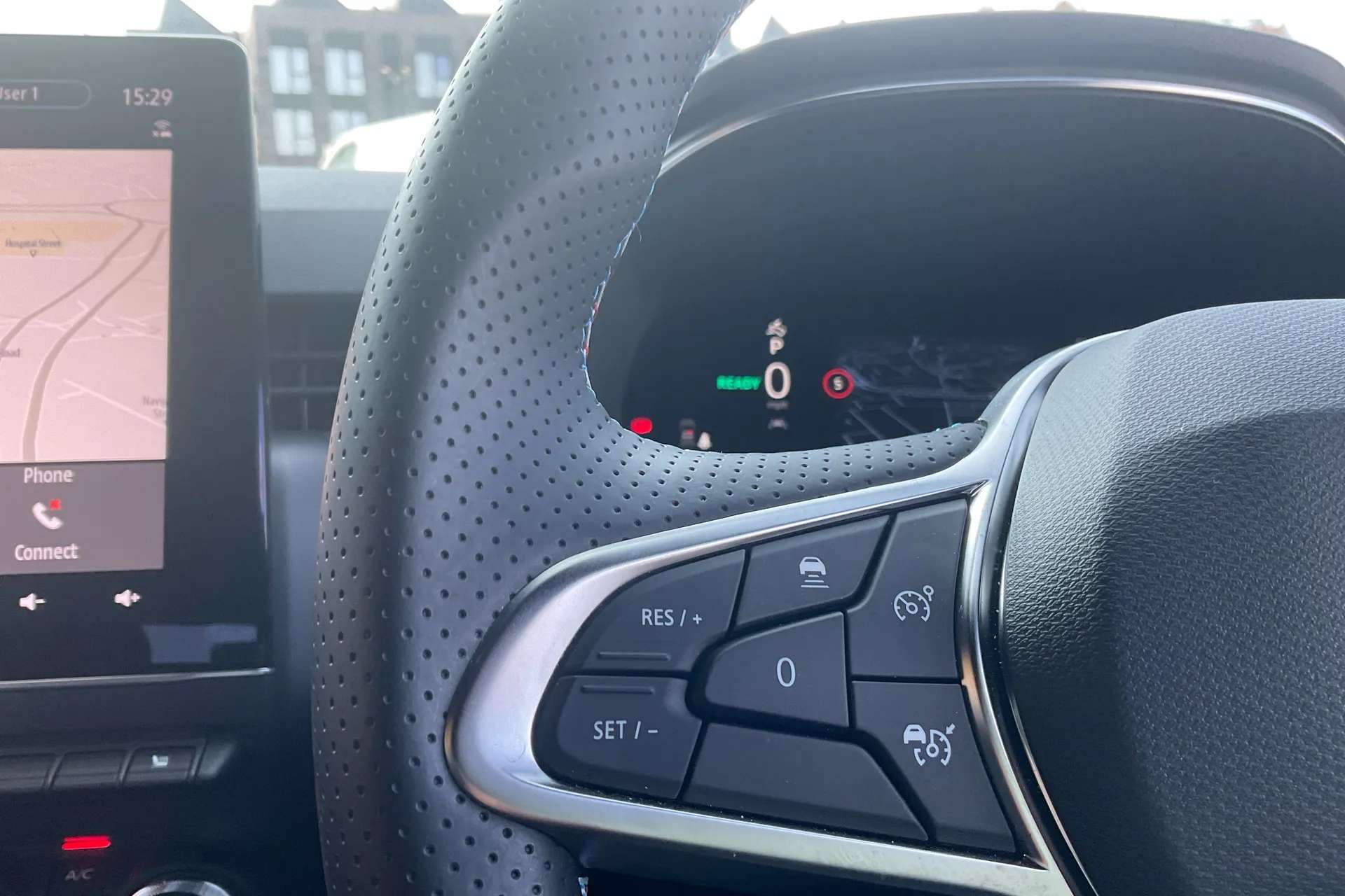 2025 RENAULT CLIO 2025 RENAULT CLIO