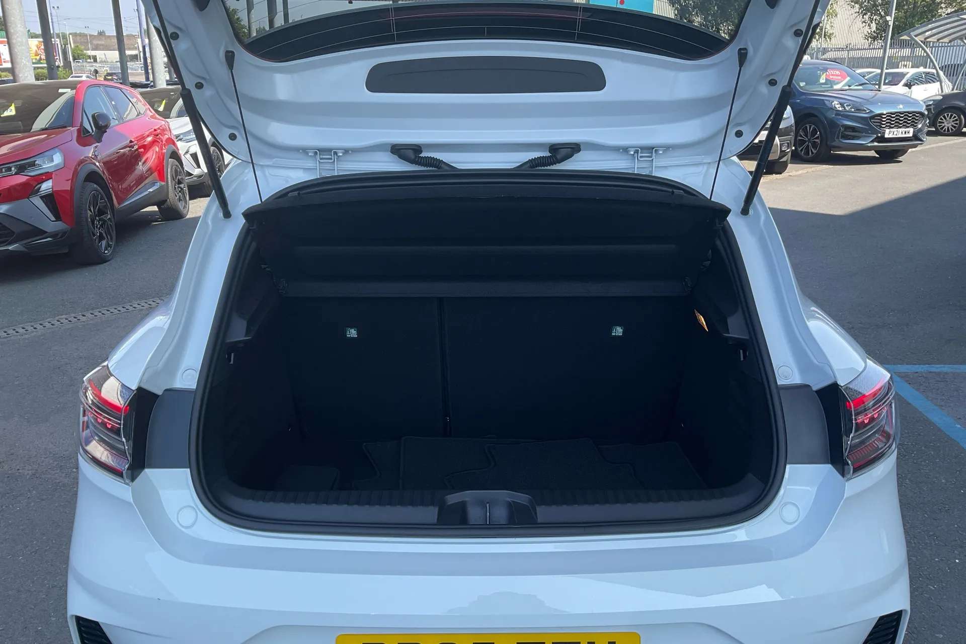 2025 RENAULT CLIO 2025 RENAULT CLIO