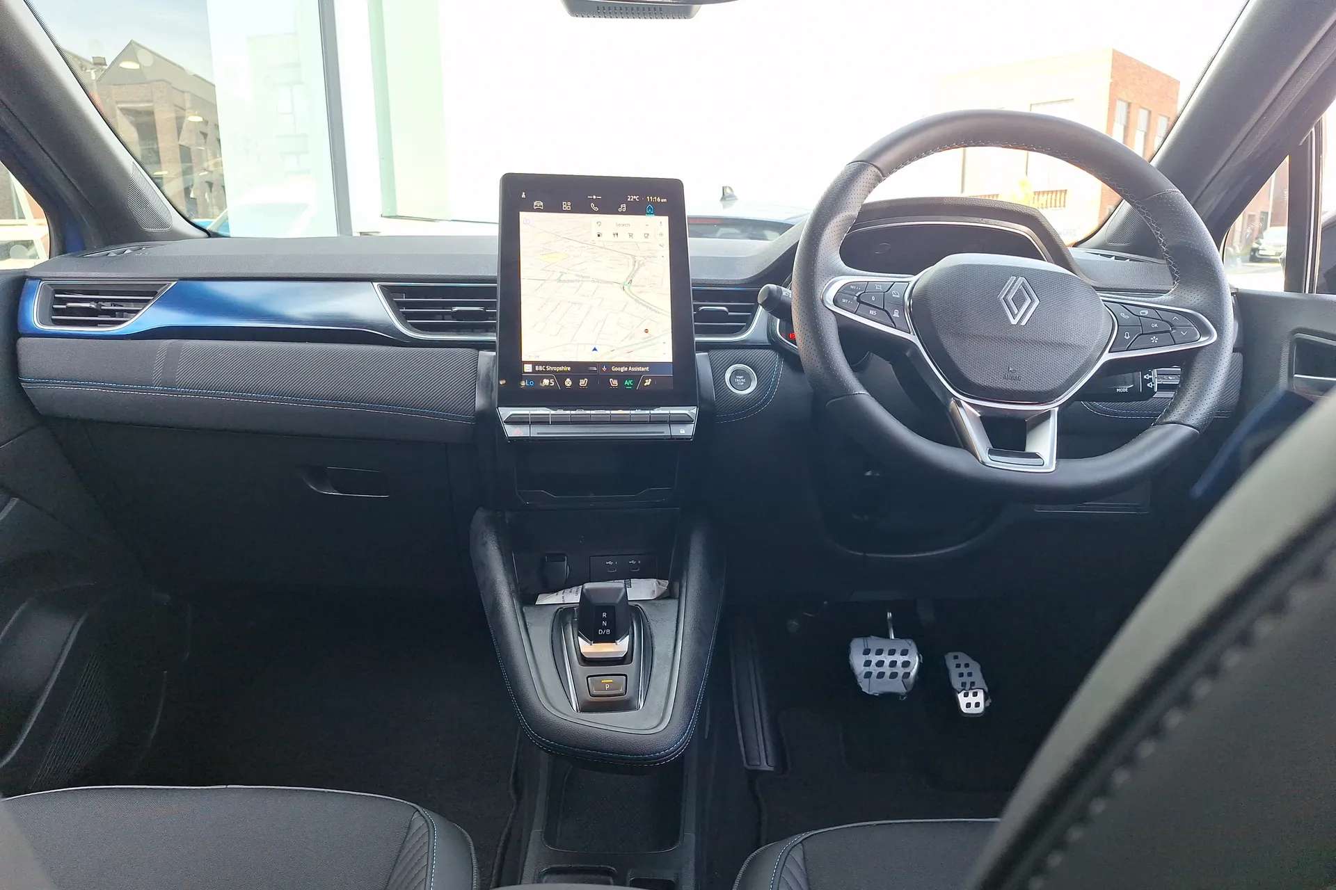 A 2026 RENAULT CAPTUR 1.8 E-Tech Full Hybrid 160 Esprit Alpine 5dr Auto A 2026 RENAULT CAPTUR 1.8 E-Tech Full Hybrid 160 Esprit Alpine 5dr Auto