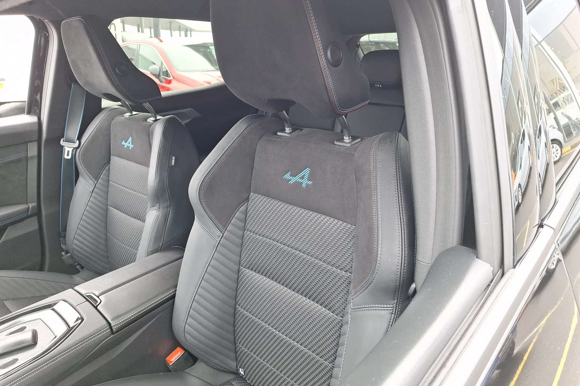 2025 RENAULT AUSTRAL 2025 RENAULT AUSTRAL