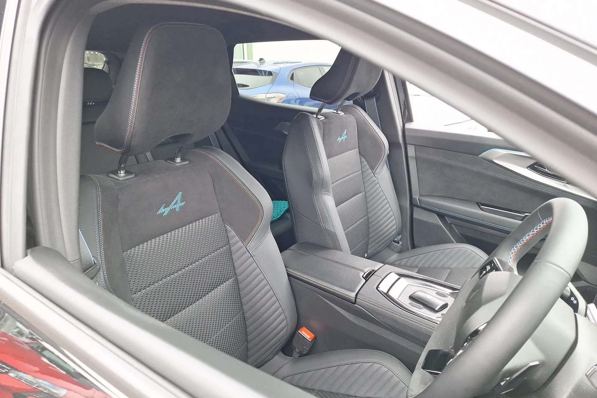 2025 RENAULT AUSTRAL 2025 RENAULT AUSTRAL