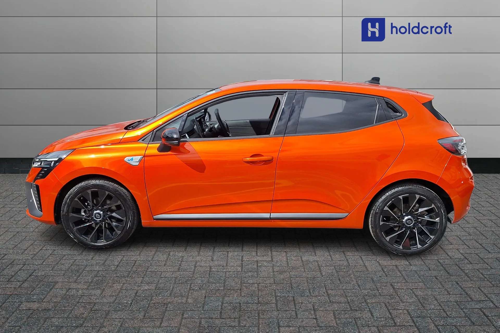 2025 RENAULT CLIO 2025 RENAULT CLIO