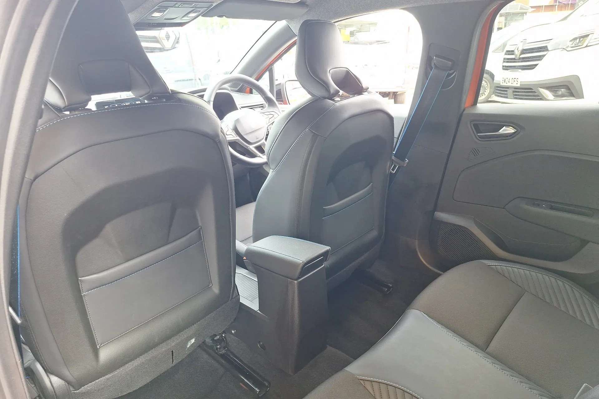 2025 RENAULT CLIO 2025 RENAULT CLIO