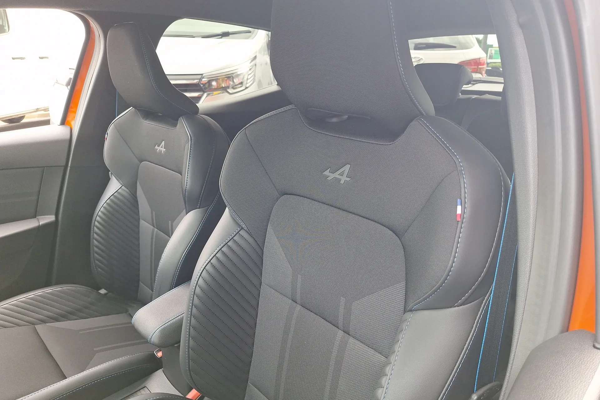 2025 RENAULT CLIO 2025 RENAULT CLIO