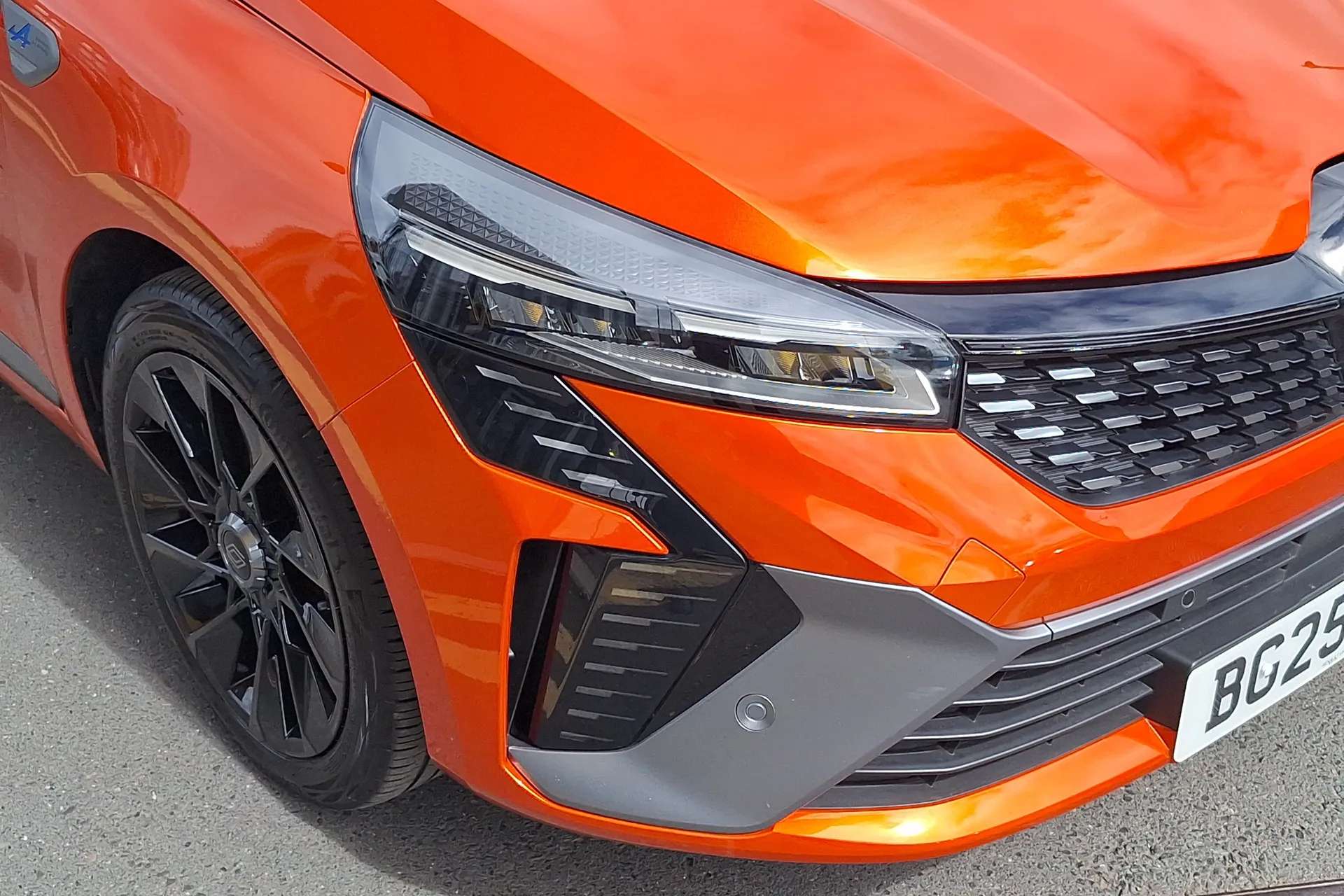 2025 RENAULT CLIO 2025 RENAULT CLIO