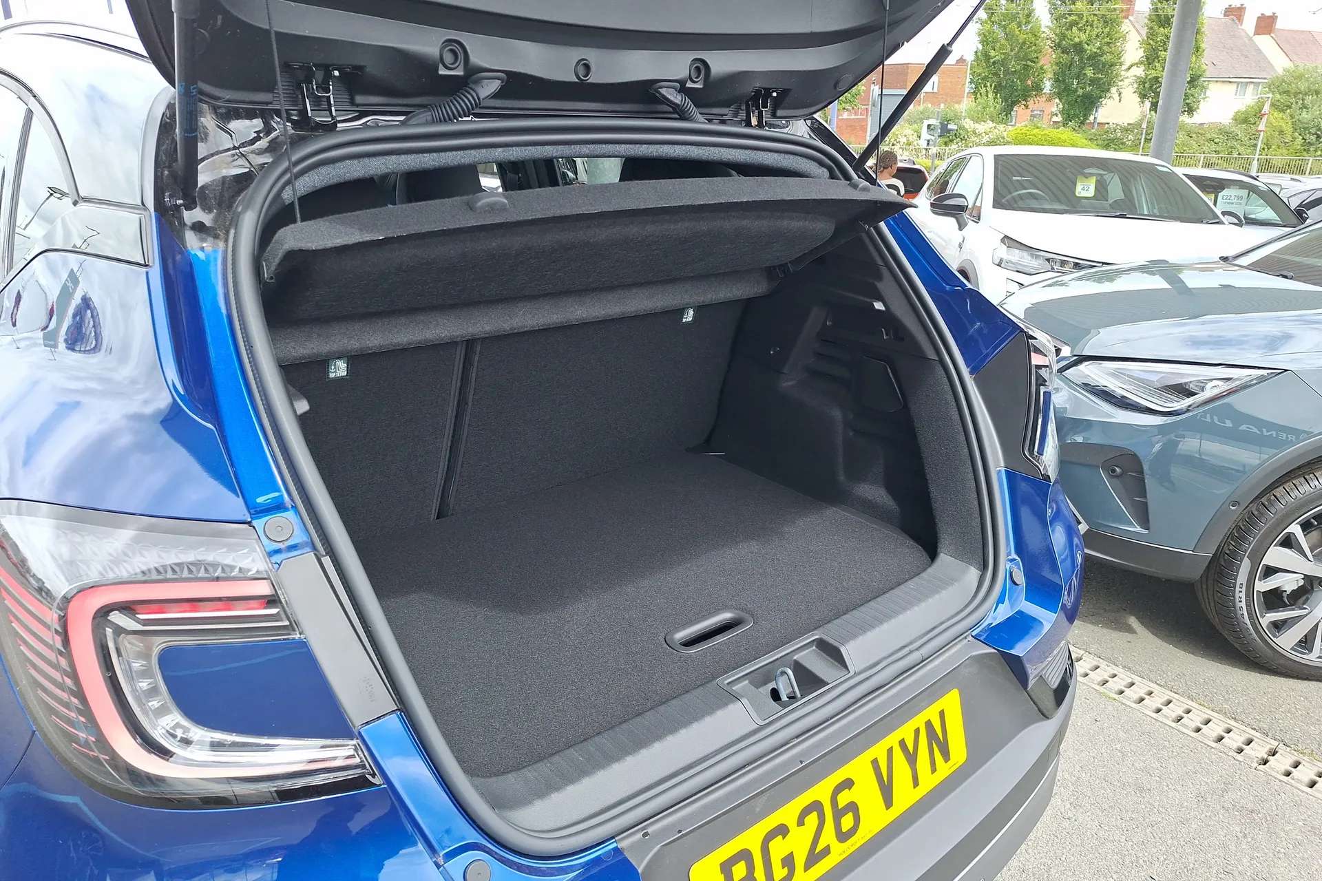 2026 RENAULT CAPTUR 2026 RENAULT CAPTUR