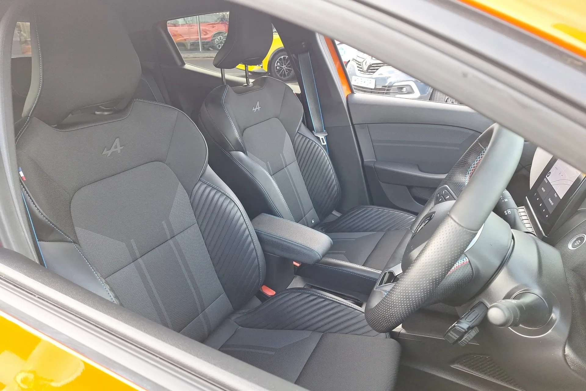 2023 RENAULT CLIO 2023 RENAULT CLIO