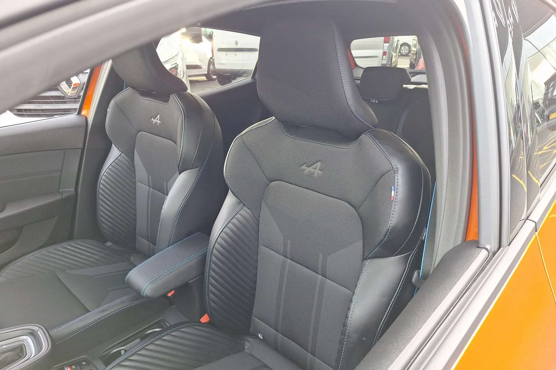 2023 RENAULT CLIO 2023 RENAULT CLIO