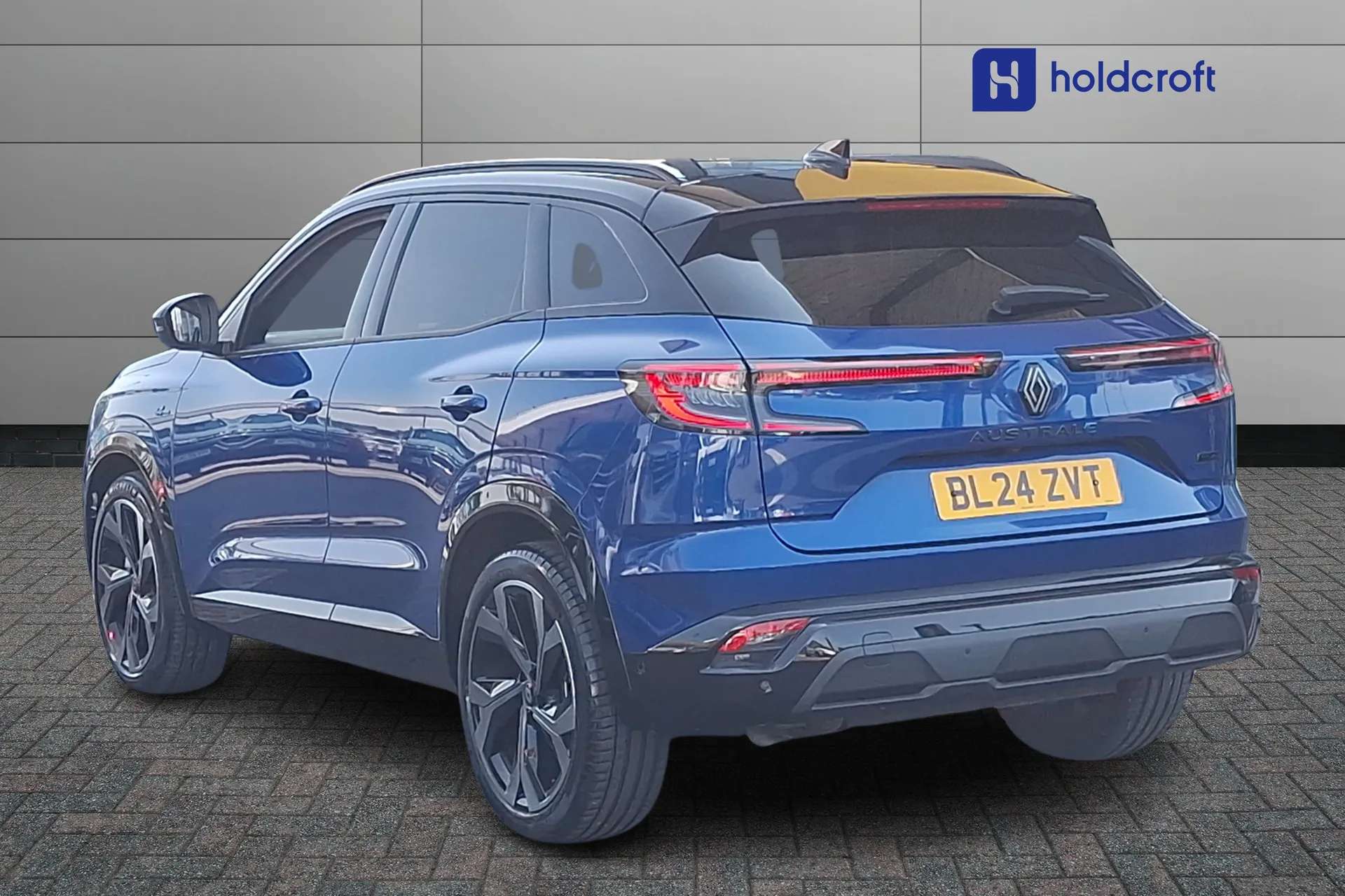 A 2024 RENAULT AUSTRAL E-Tech FHEV Techno Esprit Alpine 5dr Auto A 2024 RENAULT AUSTRAL E-Tech FHEV Techno Esprit Alpine 5dr Auto