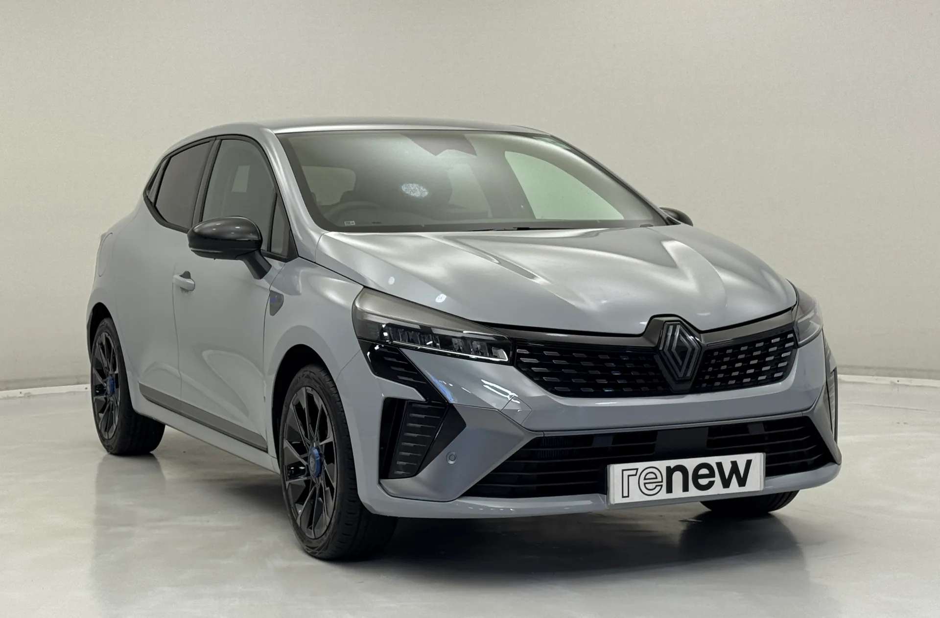 A 2025 RENAULT CLIO 1.6 E-TECH full hybrid 145 Esprit Alpine 5dr Auto A 2025 RENAULT CLIO 1.6 E-TECH full hybrid 145 Esprit Alpine 5dr Auto