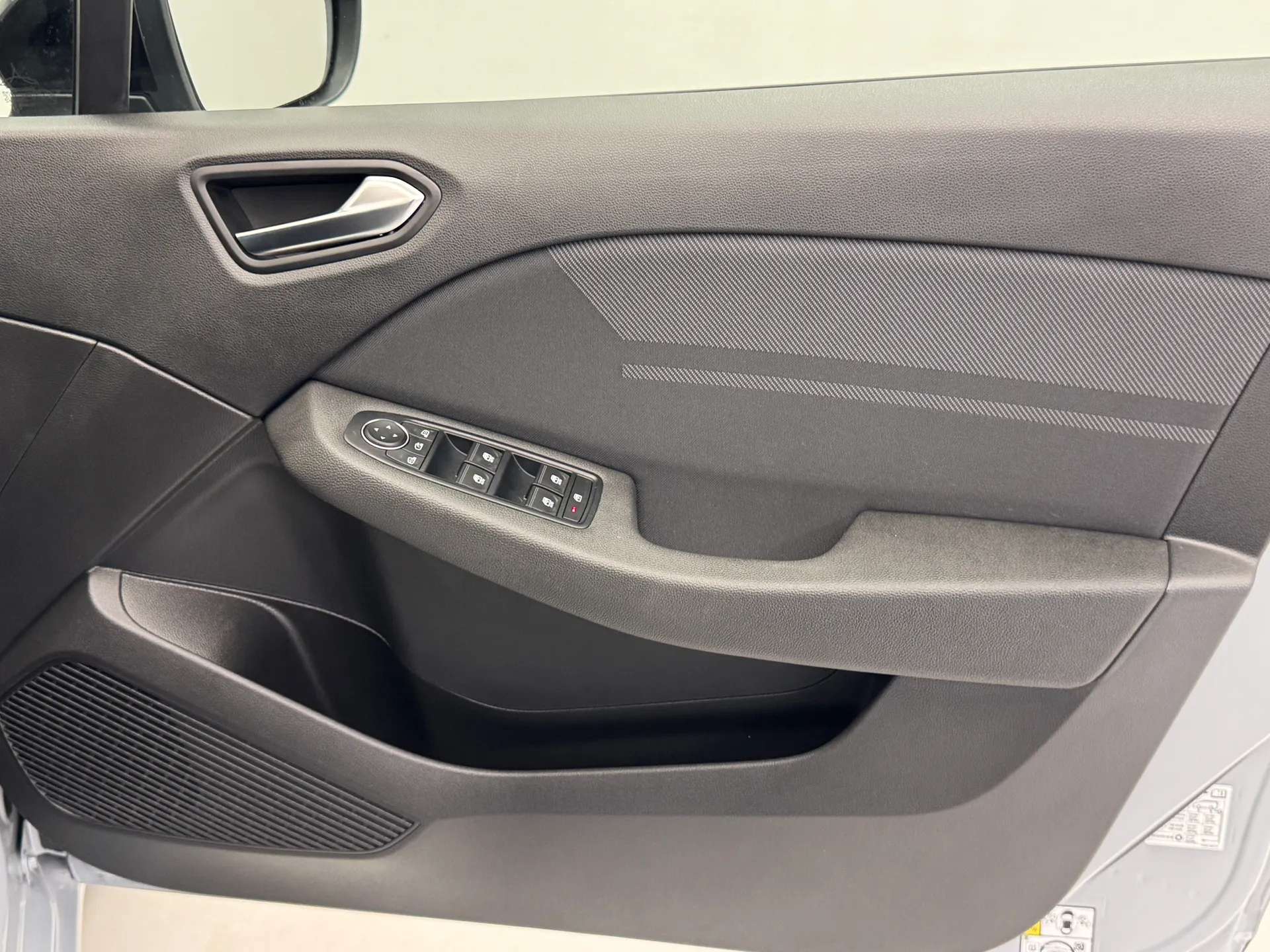 2025 RENAULT CLIO 2025 RENAULT CLIO