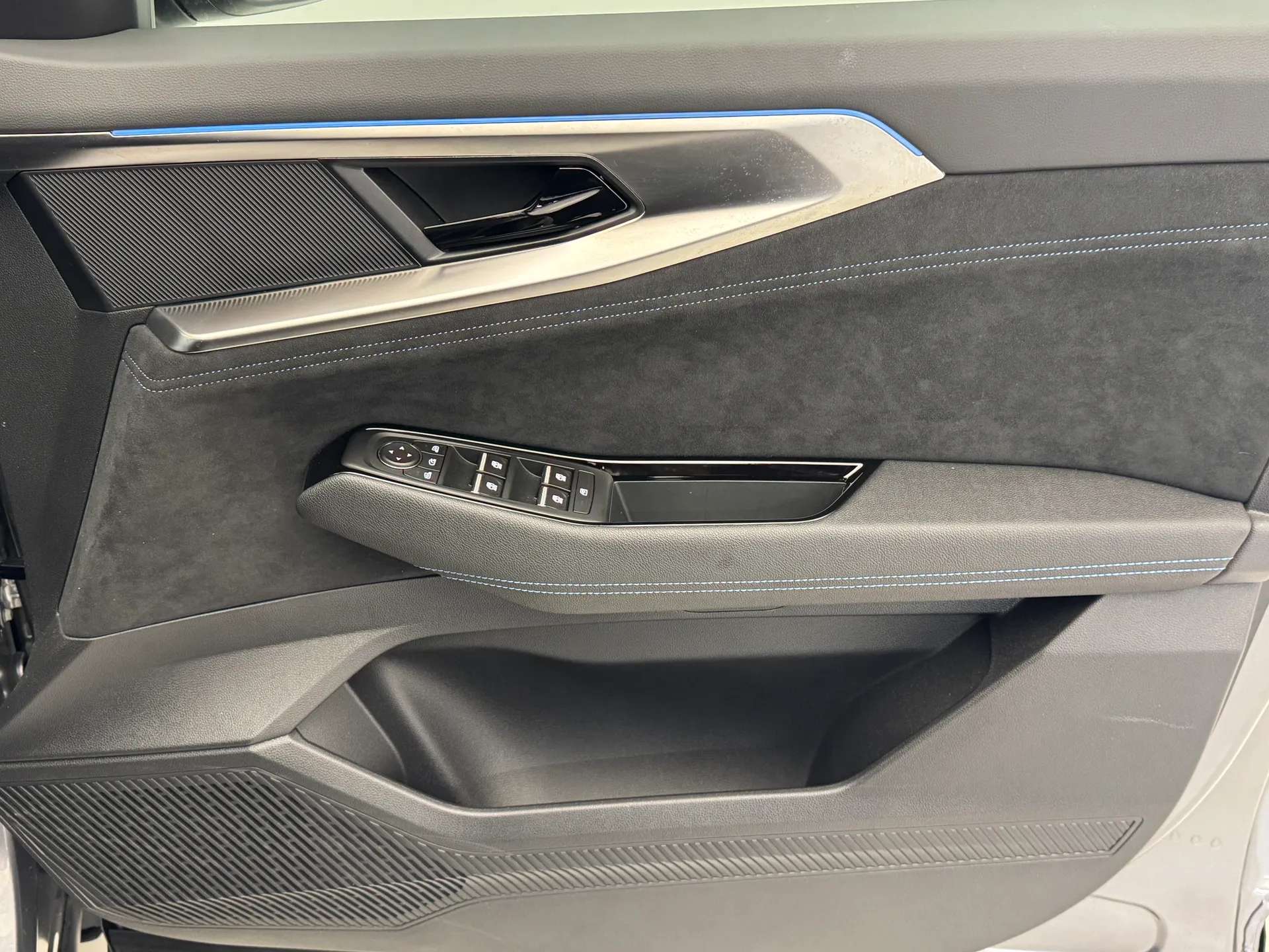 2025 RENAULT AUSTRAL 2025 RENAULT AUSTRAL