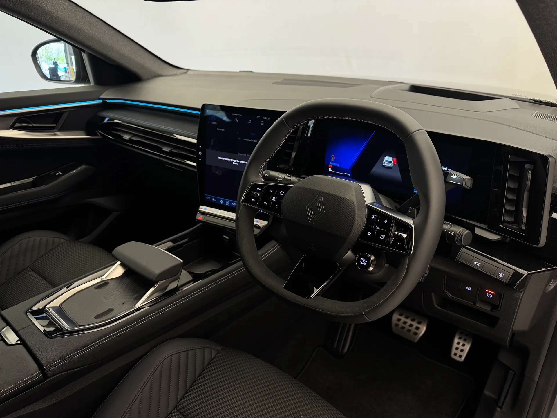 2025 RENAULT AUSTRAL 2025 RENAULT AUSTRAL