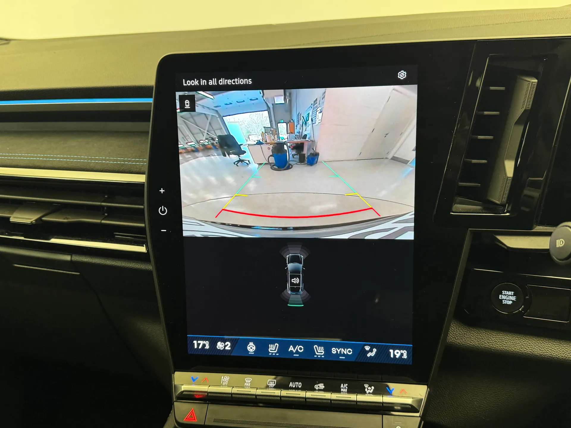 2025 RENAULT AUSTRAL 2025 RENAULT AUSTRAL