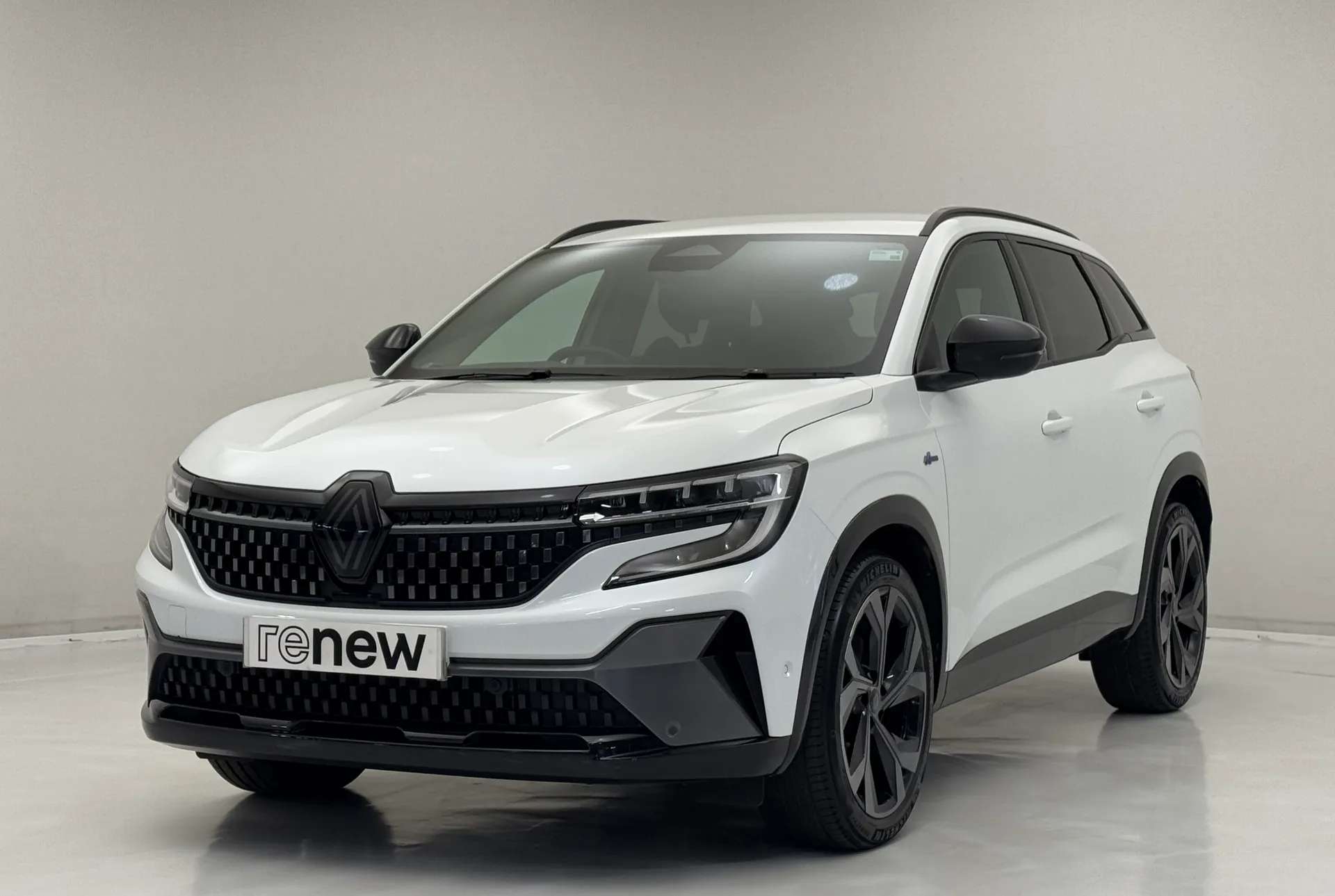 A 2024 RENAULT AUSTRAL E-Tech FHEV Techno Esprit Alpine 5dr Auto A 2024 RENAULT AUSTRAL E-Tech FHEV Techno Esprit Alpine 5dr Auto