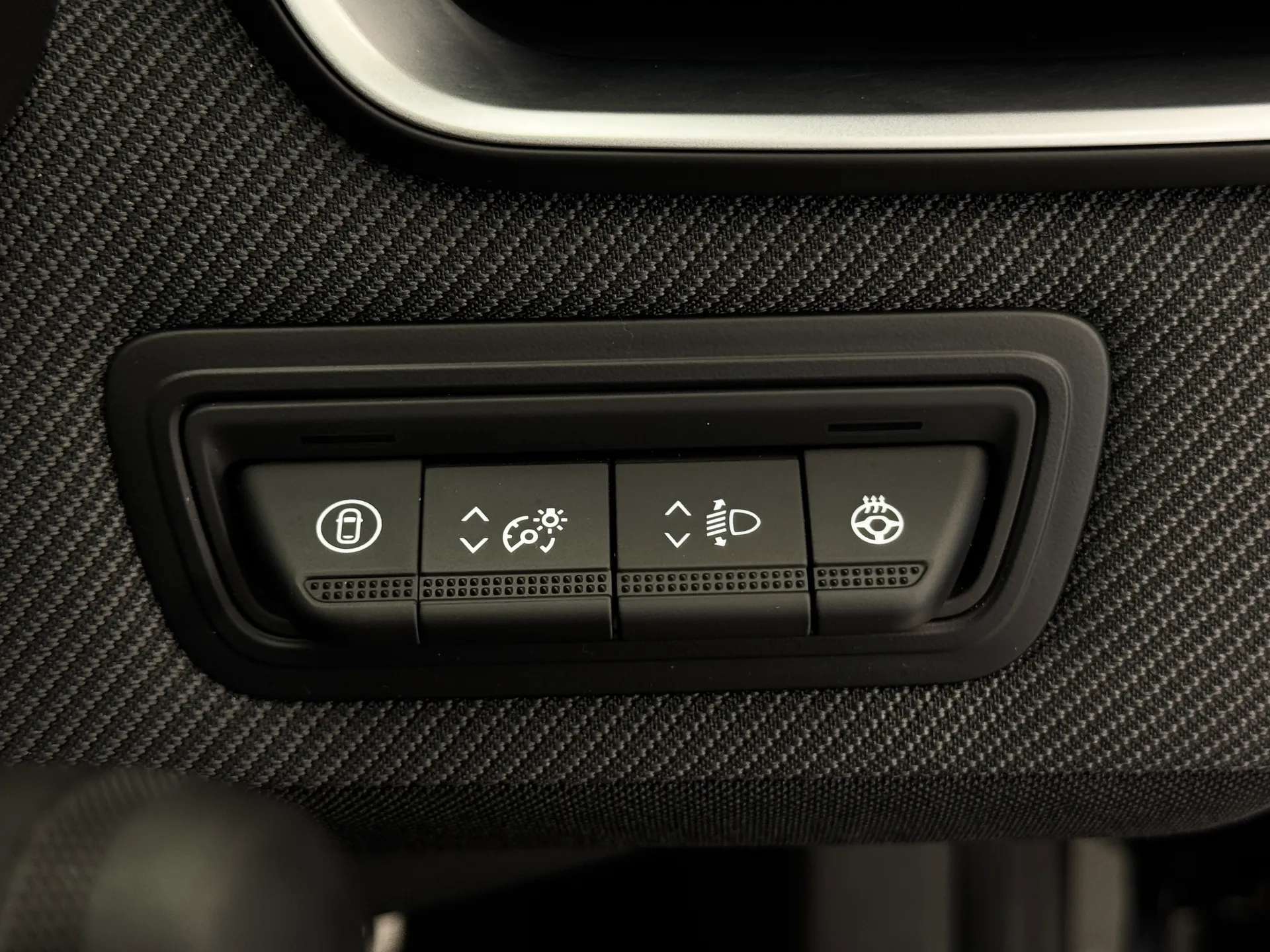 2025 RENAULT CLIO 2025 RENAULT CLIO