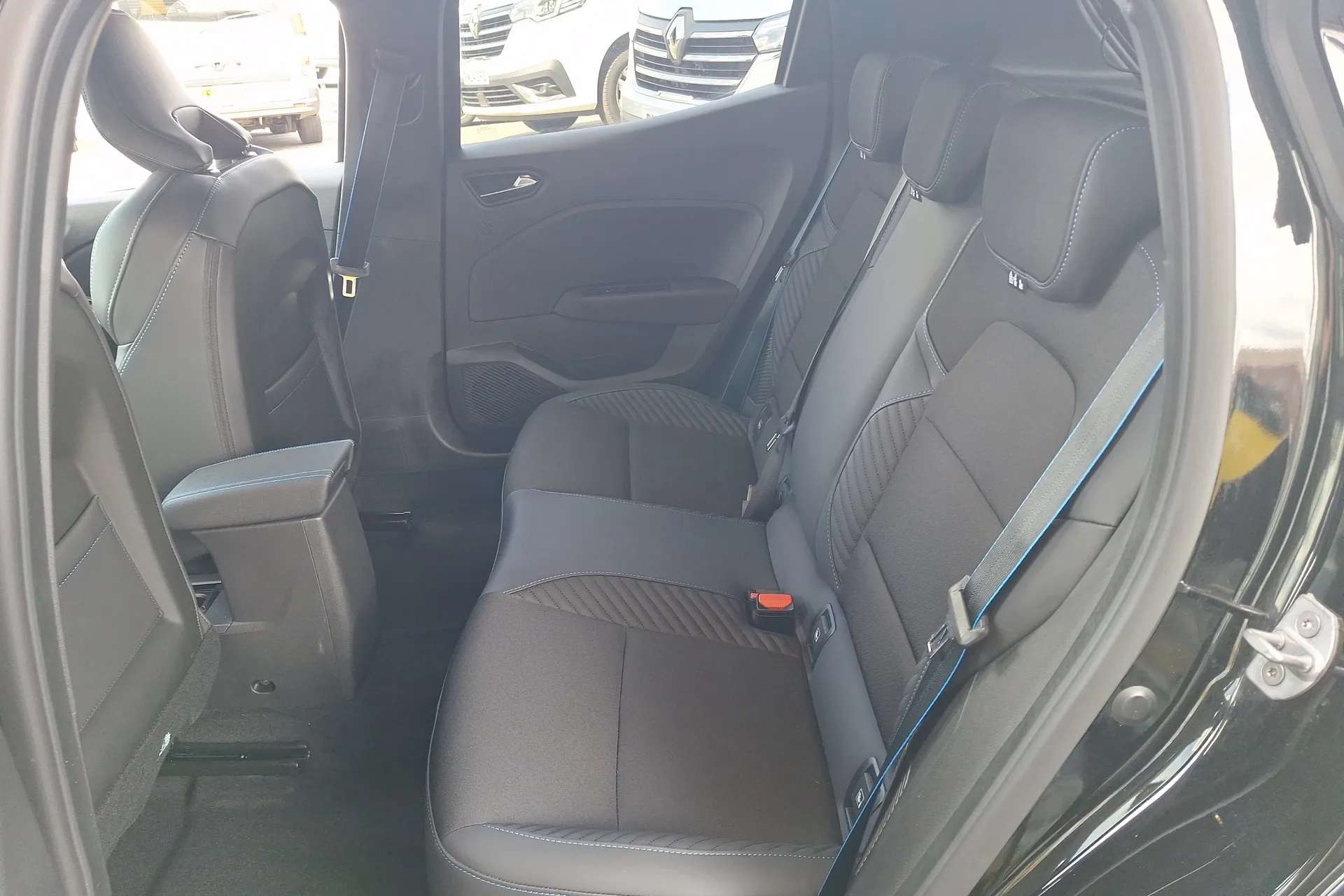 2025 RENAULT CLIO 2025 RENAULT CLIO