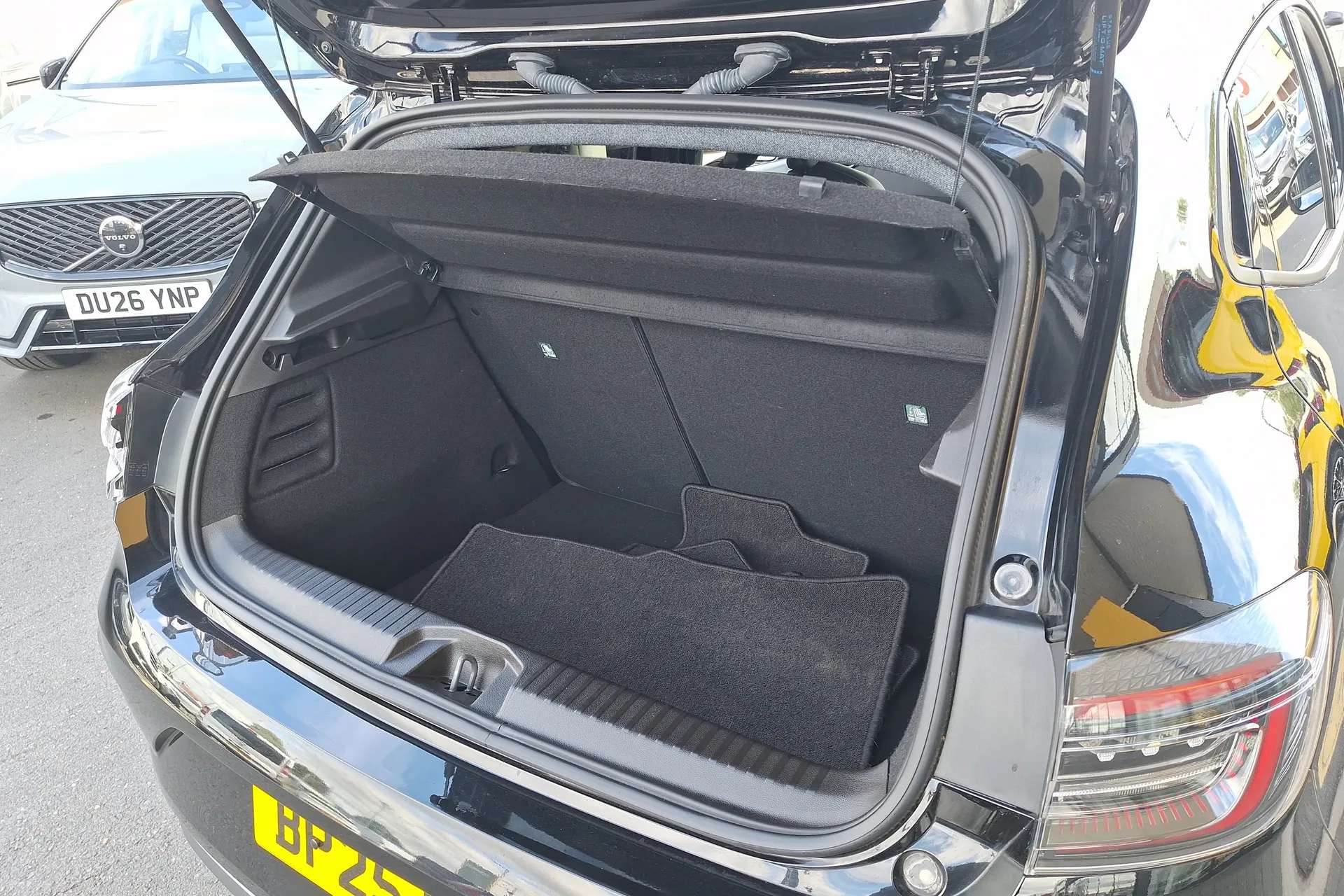 2025 RENAULT CLIO 2025 RENAULT CLIO