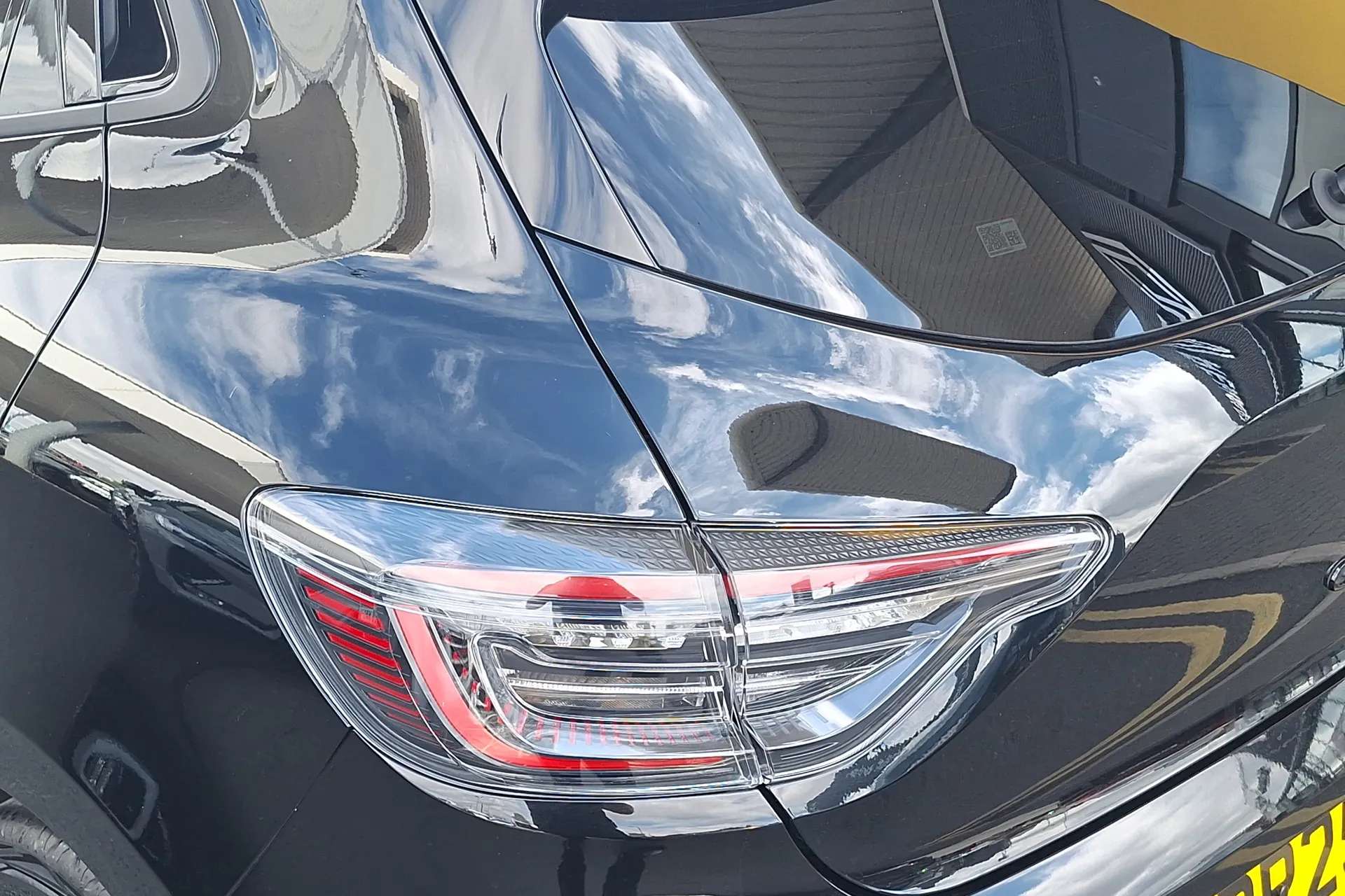 2025 RENAULT CLIO 2025 RENAULT CLIO