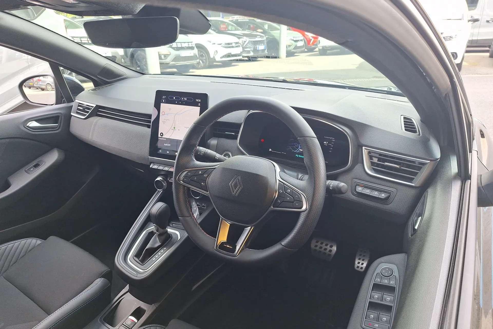 2025 RENAULT CLIO 2025 RENAULT CLIO