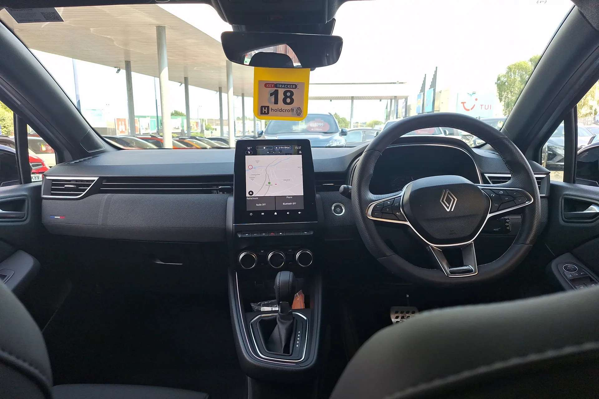 A 2025 RENAULT CLIO 1.6 E-TECH full hybrid 145 Esprit Alpine 5dr Auto A 2025 RENAULT CLIO 1.6 E-TECH full hybrid 145 Esprit Alpine 5dr Auto