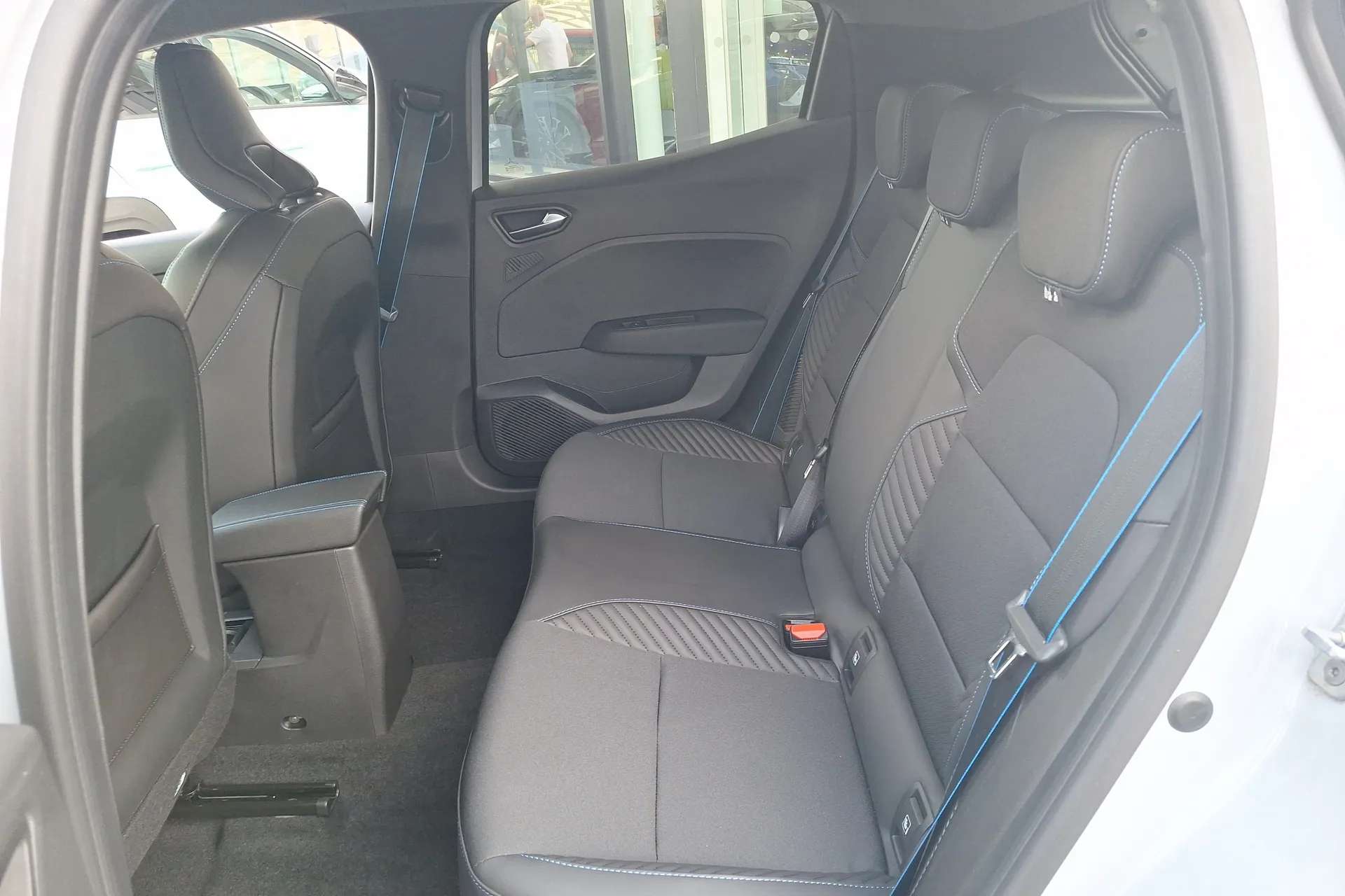 2025 RENAULT CLIO 2025 RENAULT CLIO