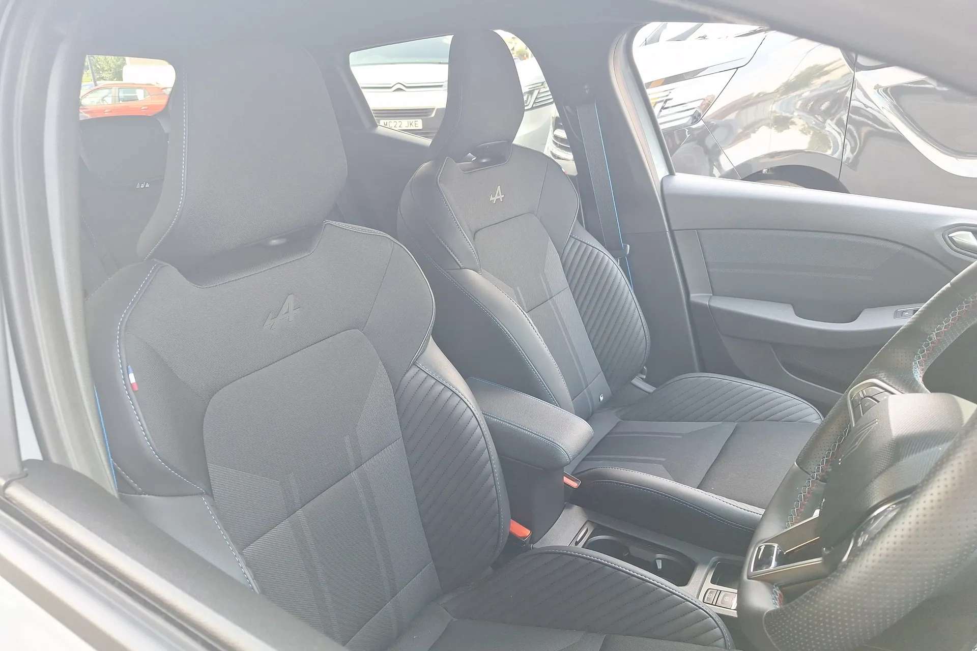 2025 RENAULT CLIO 2025 RENAULT CLIO
