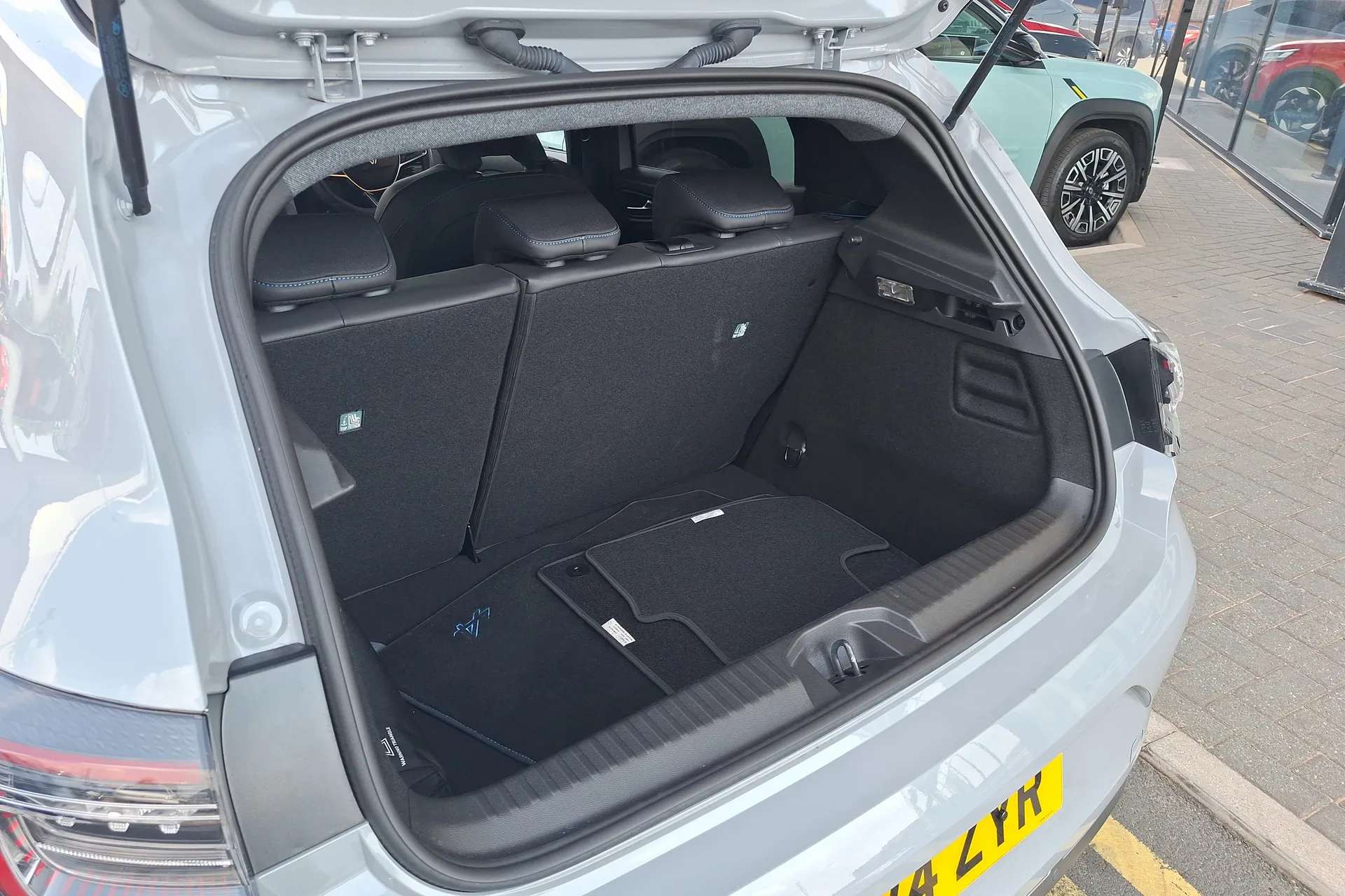 2025 RENAULT CLIO 2025 RENAULT CLIO