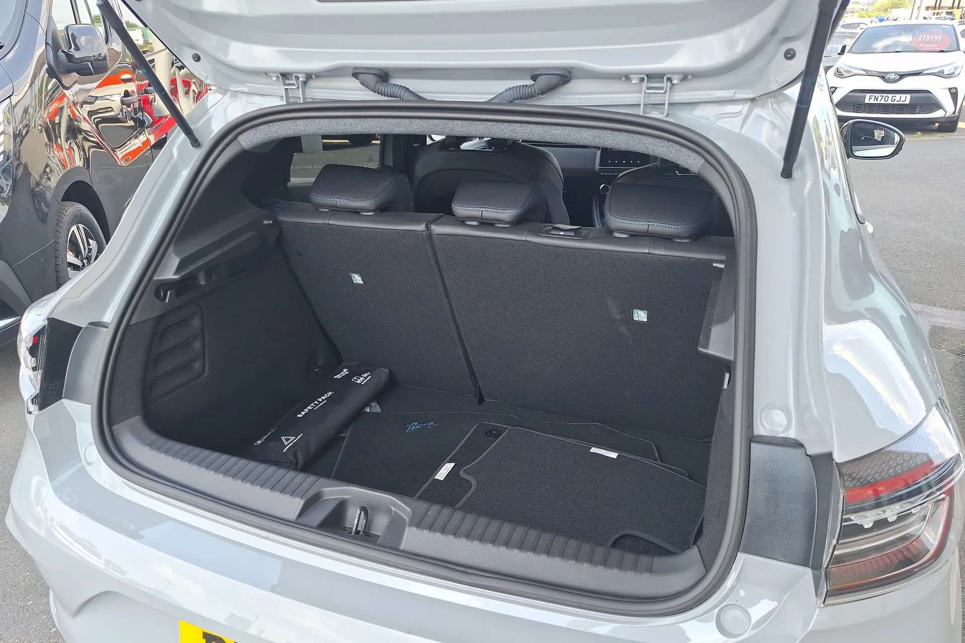 2025 RENAULT CLIO 2025 RENAULT CLIO