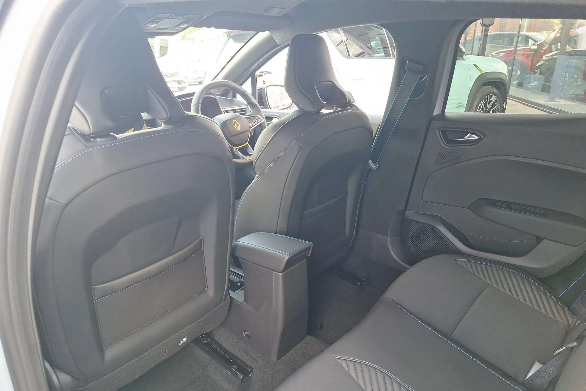 2025 RENAULT CLIO 2025 RENAULT CLIO