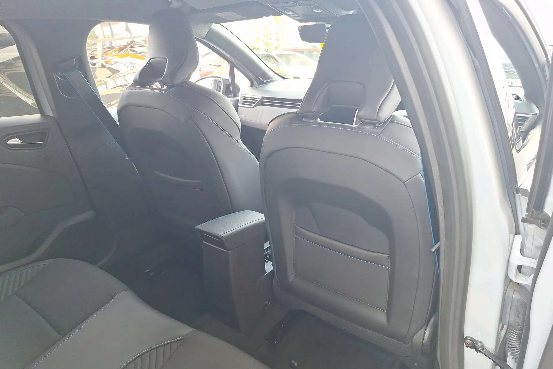 2025 RENAULT CLIO 2025 RENAULT CLIO