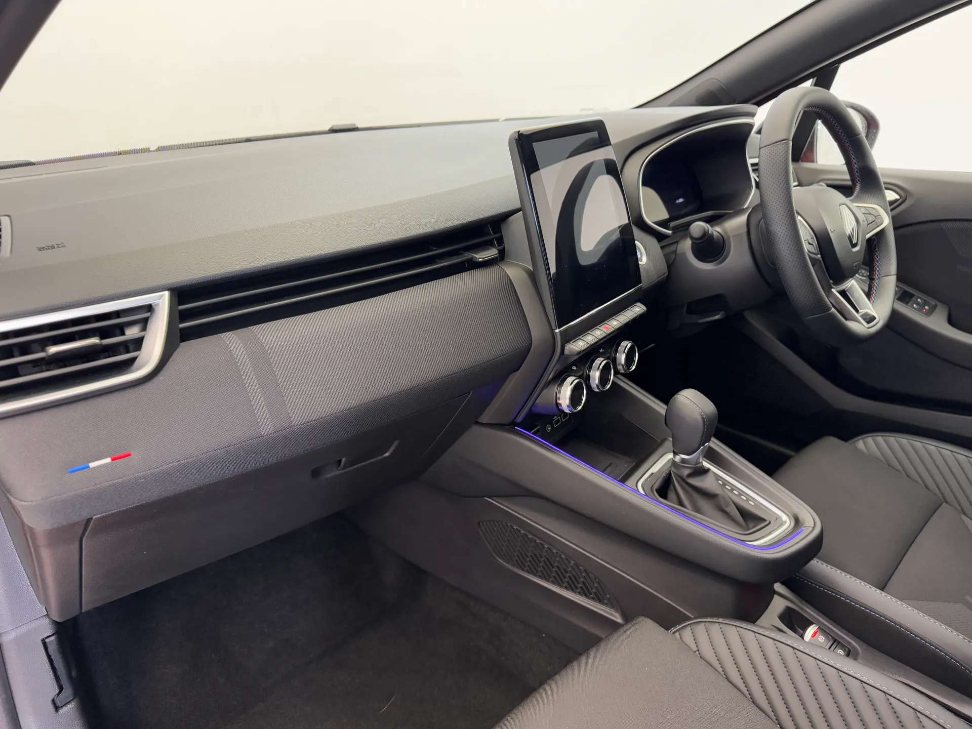 2023 RENAULT CLIO 2023 RENAULT CLIO