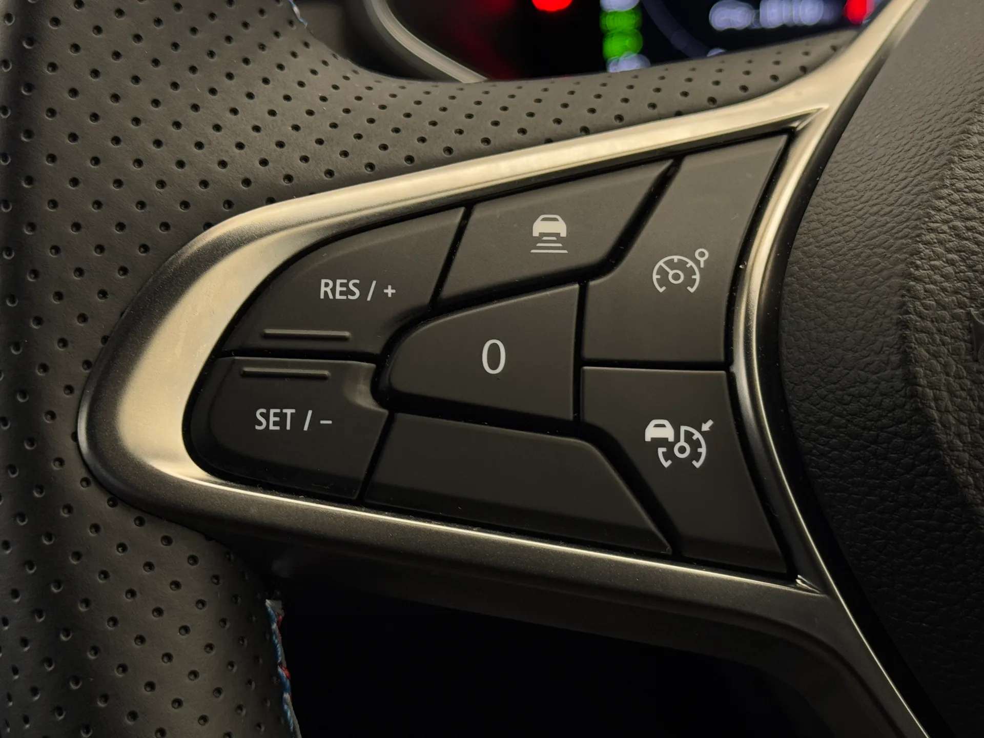 2023 RENAULT CLIO 2023 RENAULT CLIO