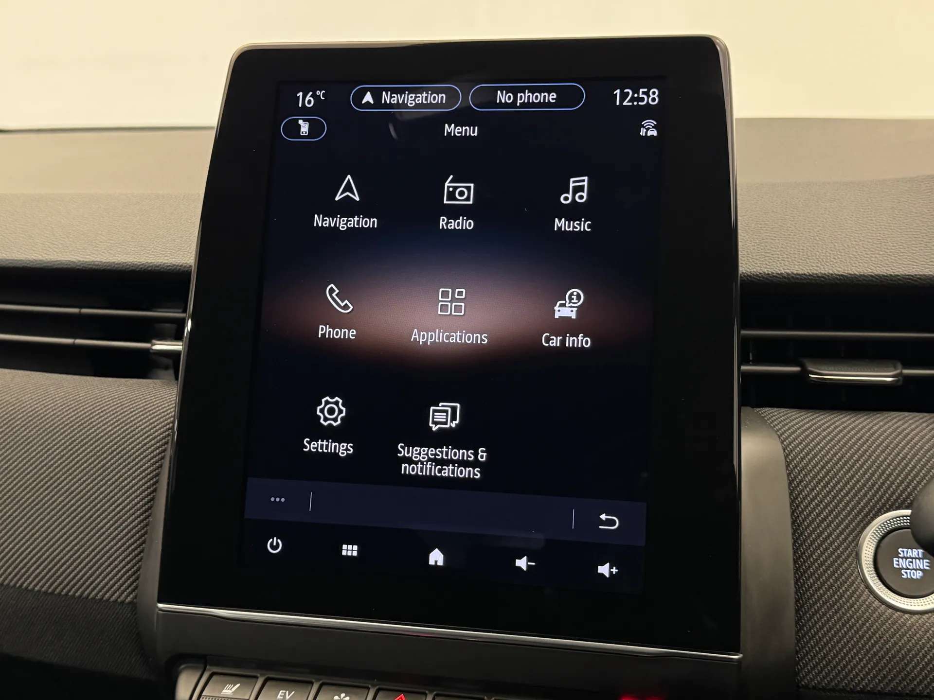 2025 RENAULT CLIO 2025 RENAULT CLIO