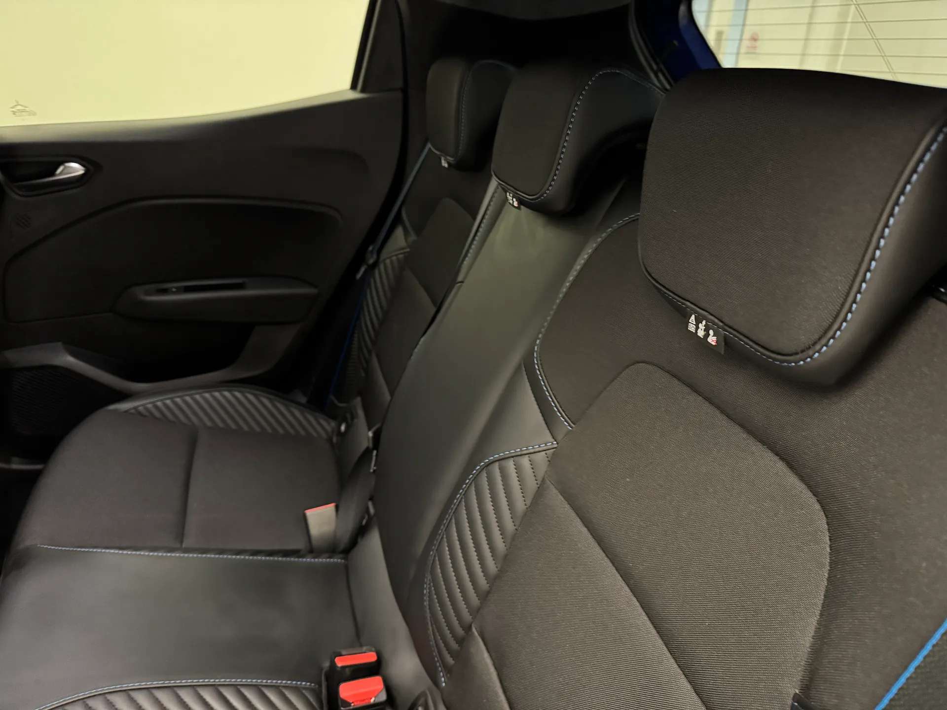 2025 RENAULT CLIO 2025 RENAULT CLIO
