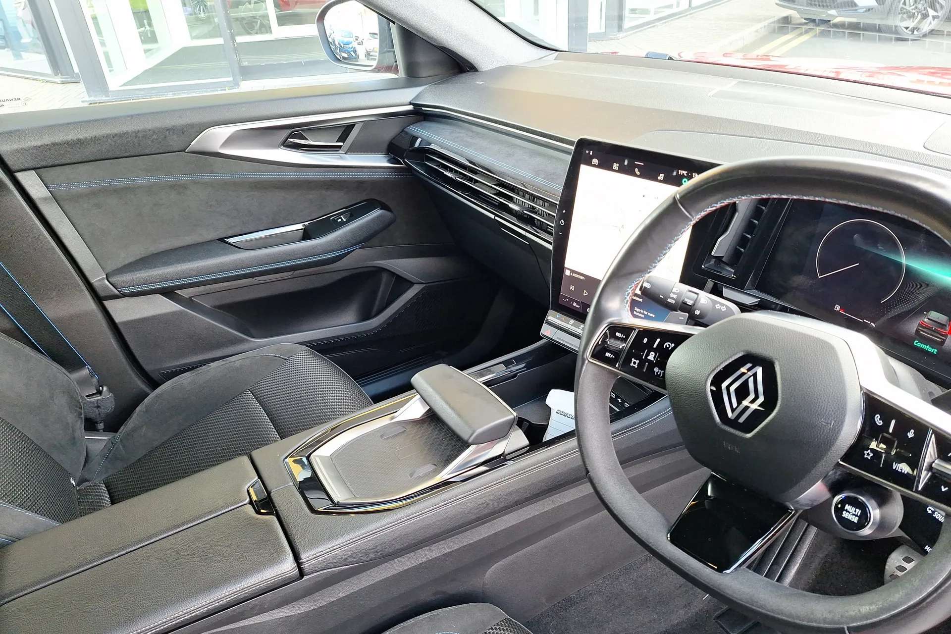 2024 RENAULT AUSTRAL 2024 RENAULT AUSTRAL