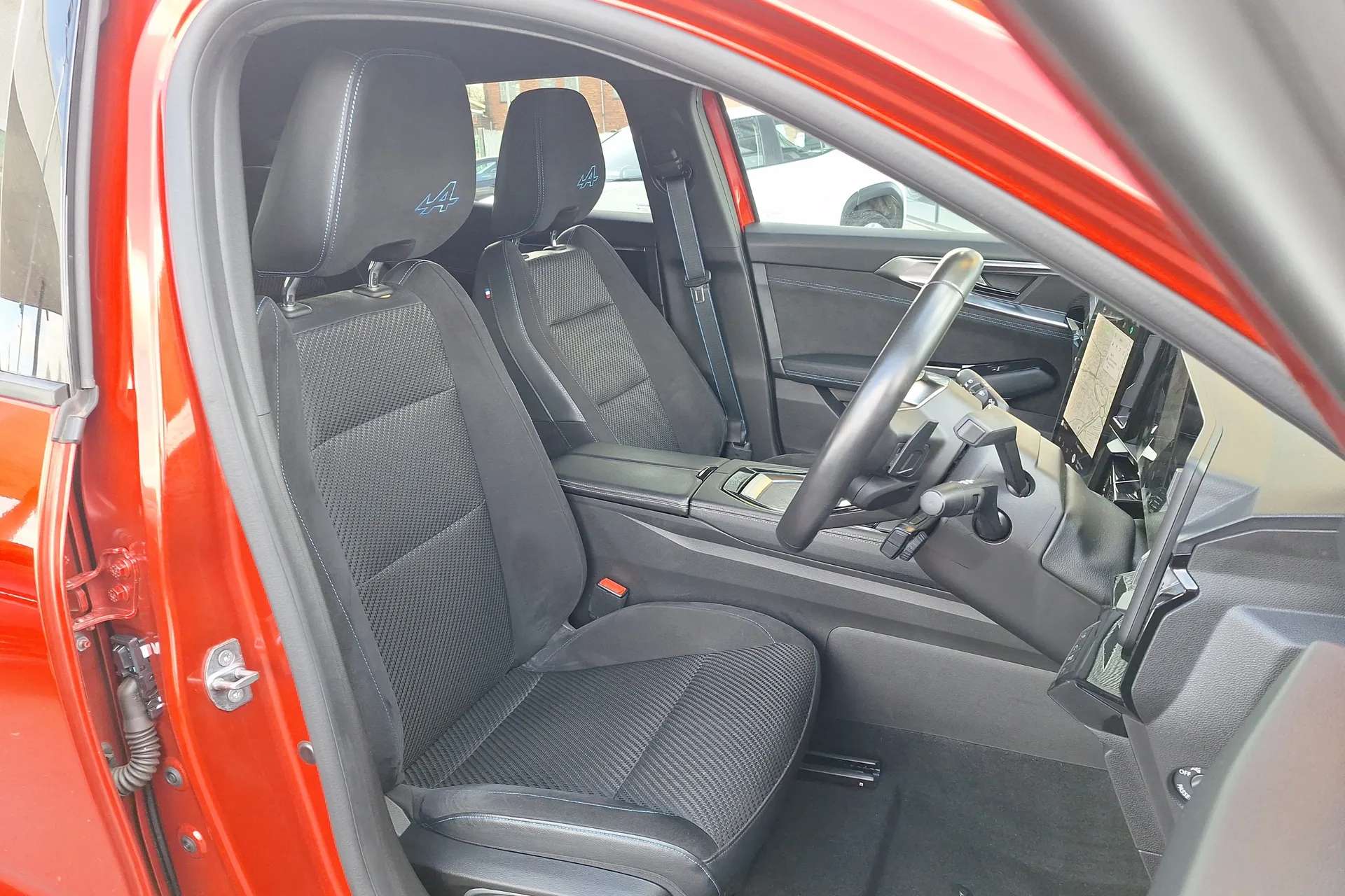 2024 RENAULT AUSTRAL 2024 RENAULT AUSTRAL