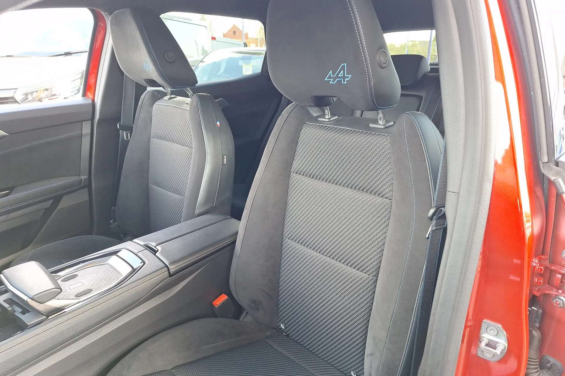 2024 RENAULT AUSTRAL 2024 RENAULT AUSTRAL