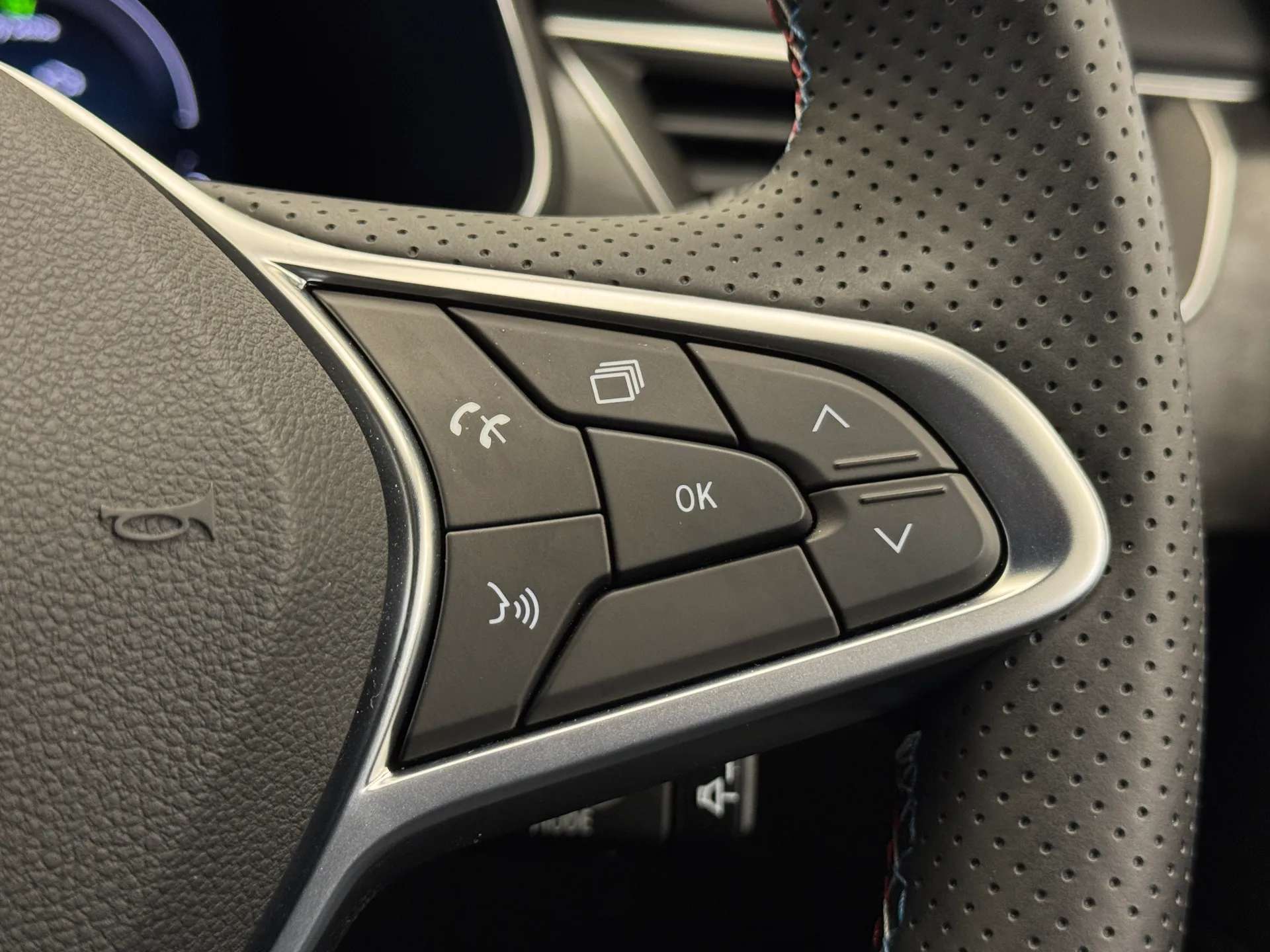 2023 RENAULT ARKANA 2023 RENAULT ARKANA