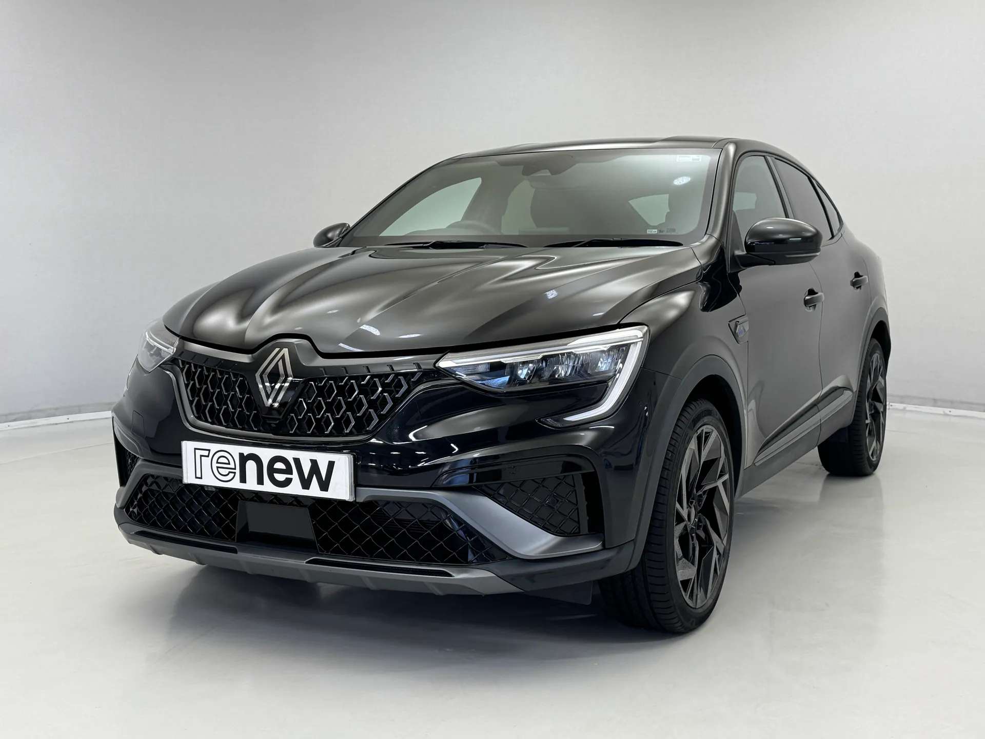 A 2024 RENAULT ARKANA 1.6 E-Tech FHEV 145 Esprit Alpine 5dr Auto A 2024 RENAULT ARKANA 1.6 E-Tech FHEV 145 Esprit Alpine 5dr Auto