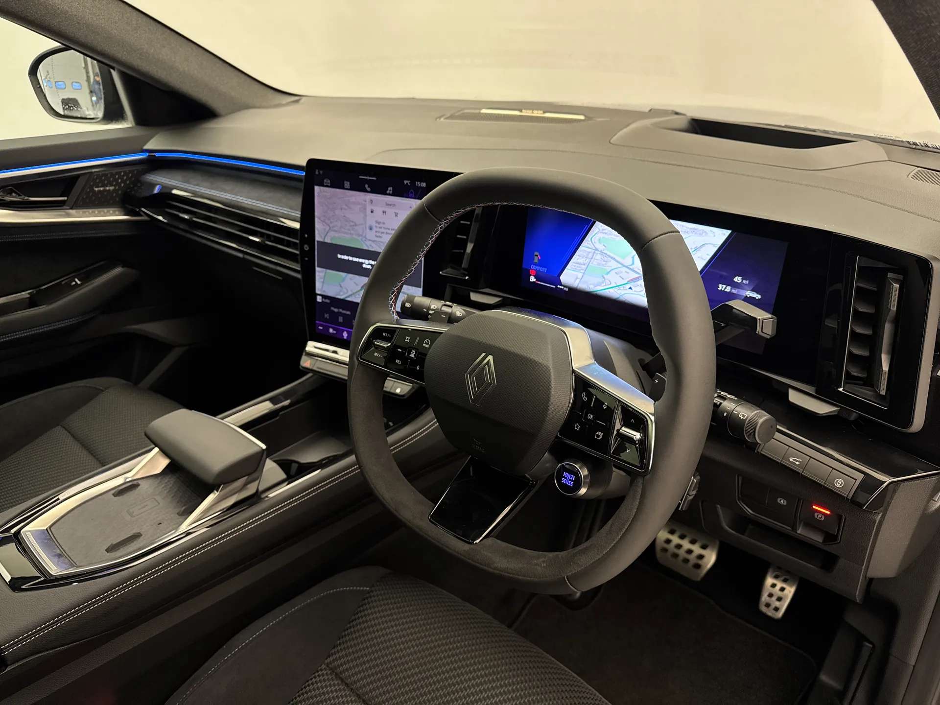 2025 RENAULT AUSTRAL 2025 RENAULT AUSTRAL